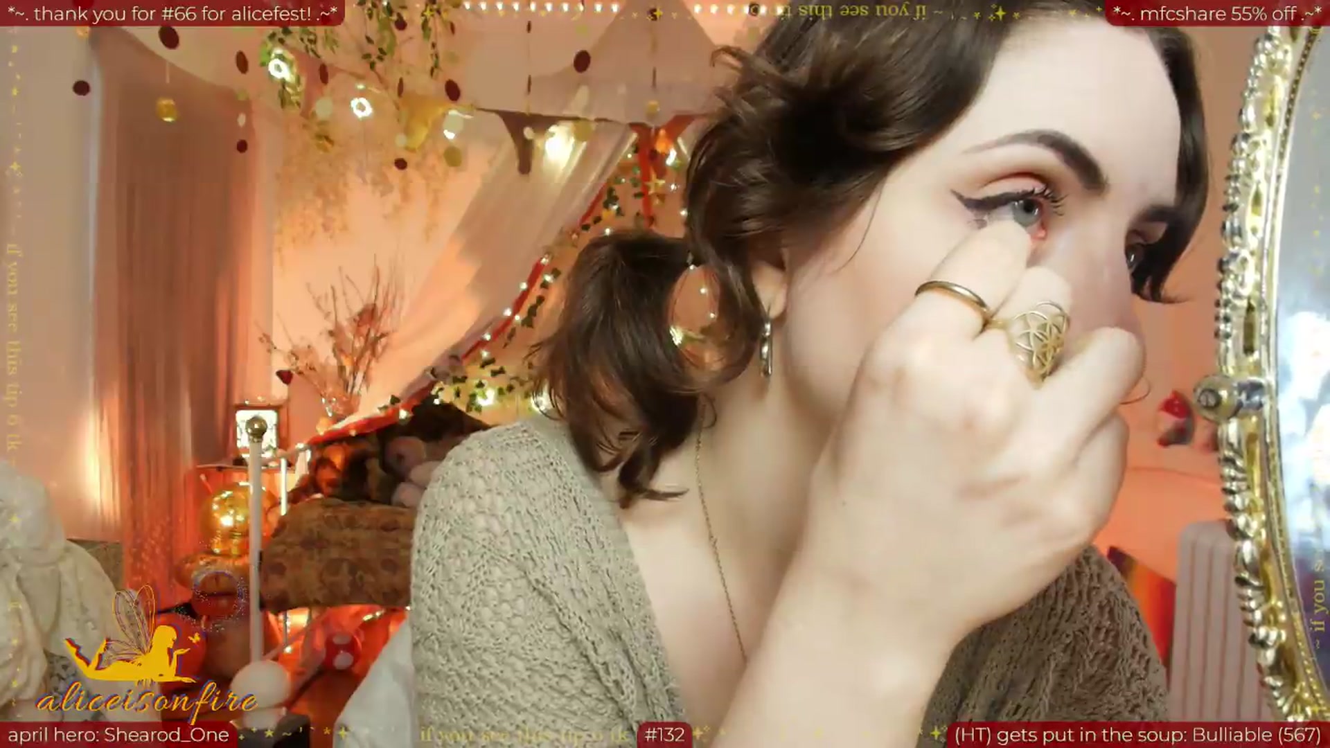 Gallery image thumbnail from aliceisonfire's myfreecams stream on, 04/29/2026, 11:13 image 15 of 20