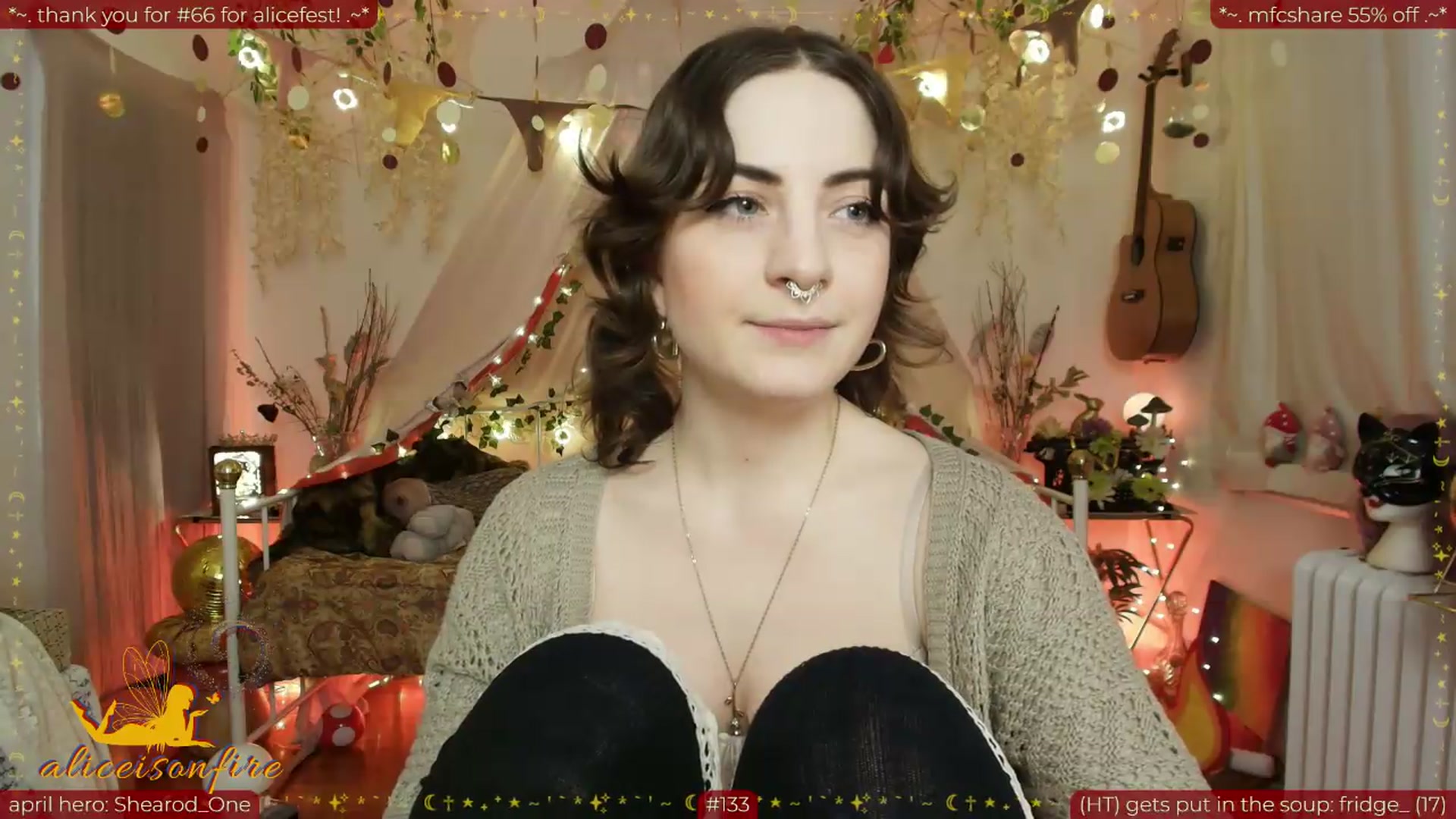 Gallery image thumbnail from aliceisonfire's myfreecams stream on, 04/29/2026, 11:13 image 2 of 20