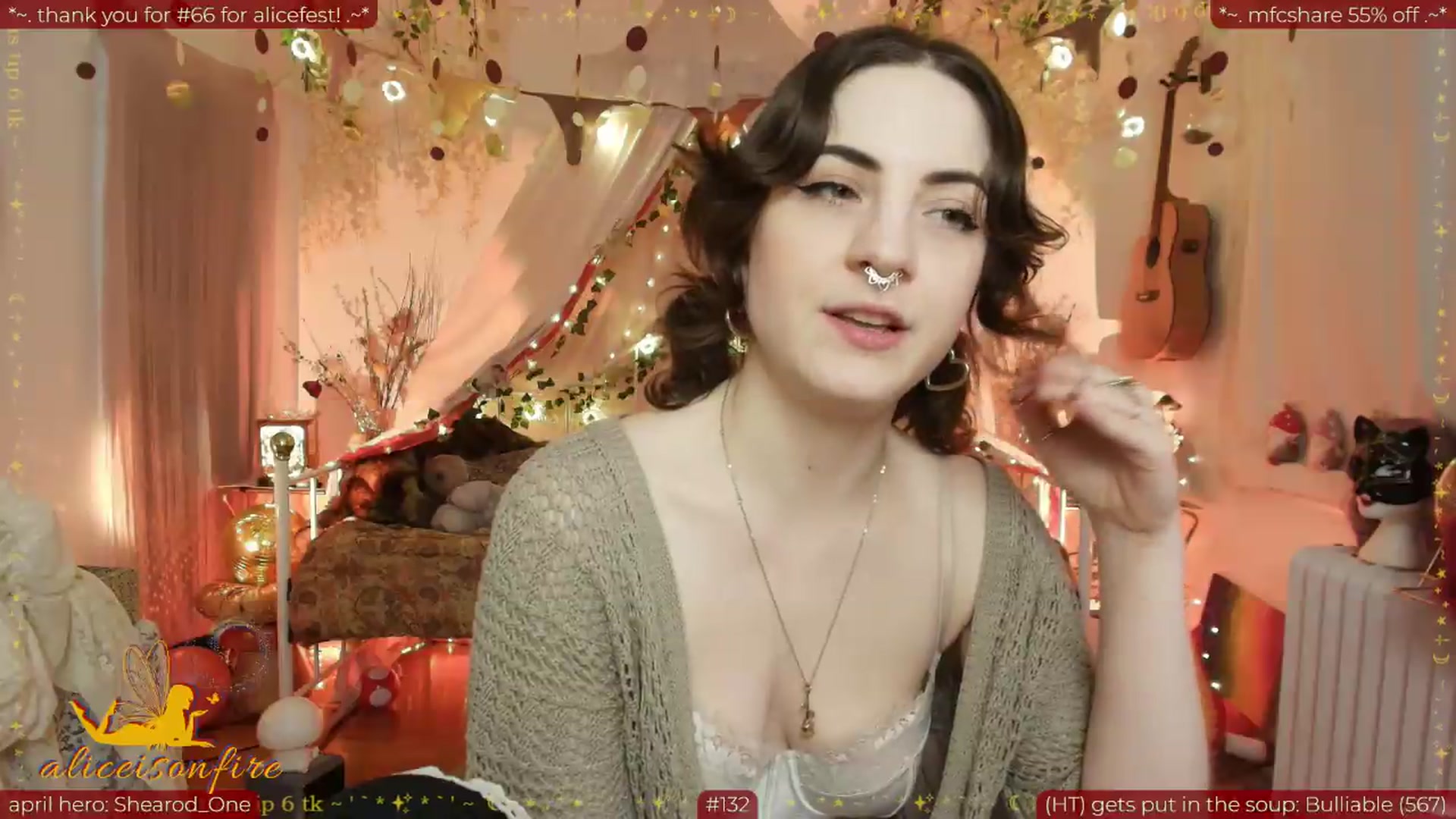 Gallery image thumbnail from aliceisonfire's myfreecams stream on, 04/29/2026, 11:13 image 10 of 20