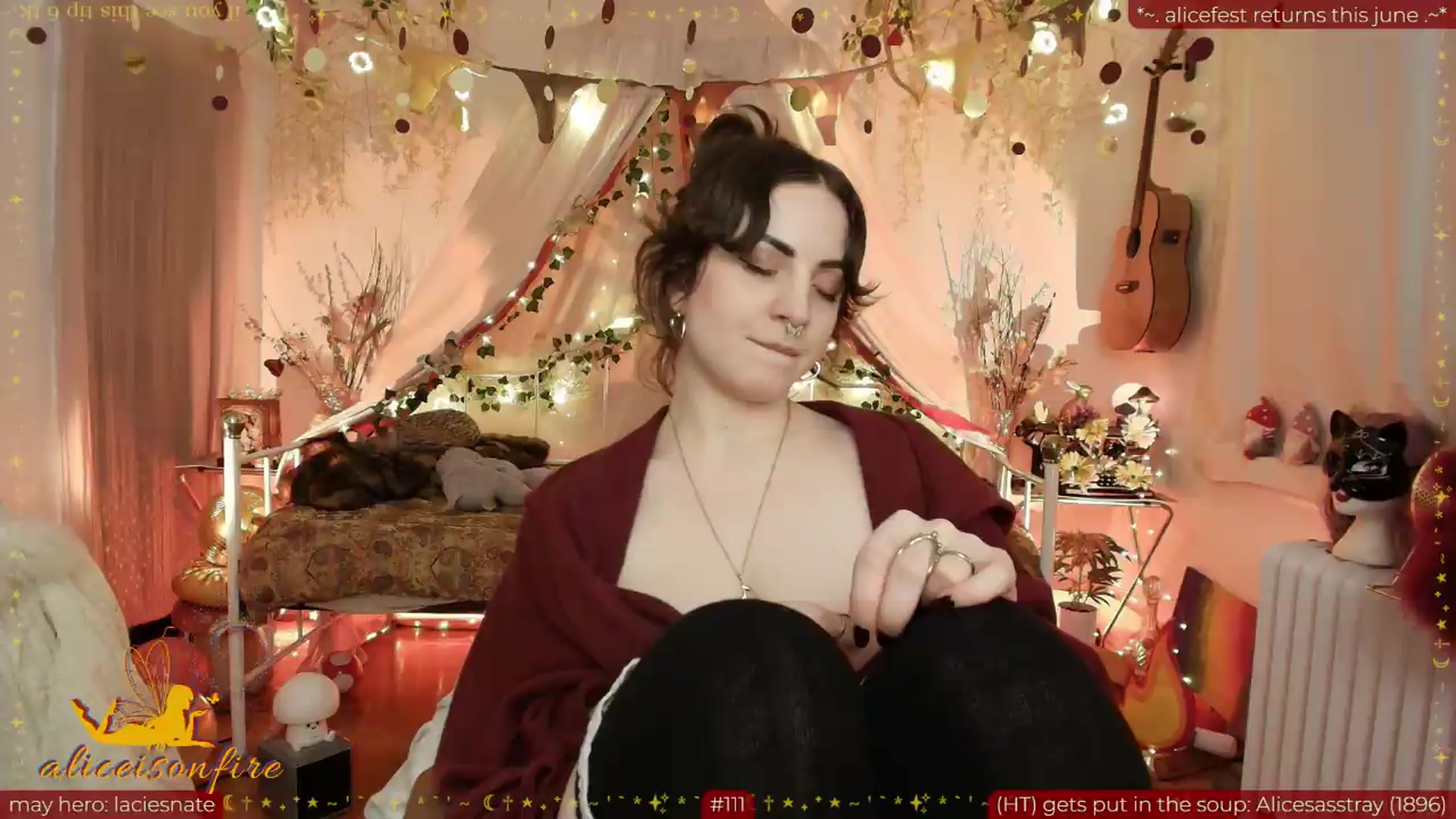 Gallery image thumbnail from aliceisonfire's myfreecams stream on, 05/20/2026, 11:10 image 11 of 20