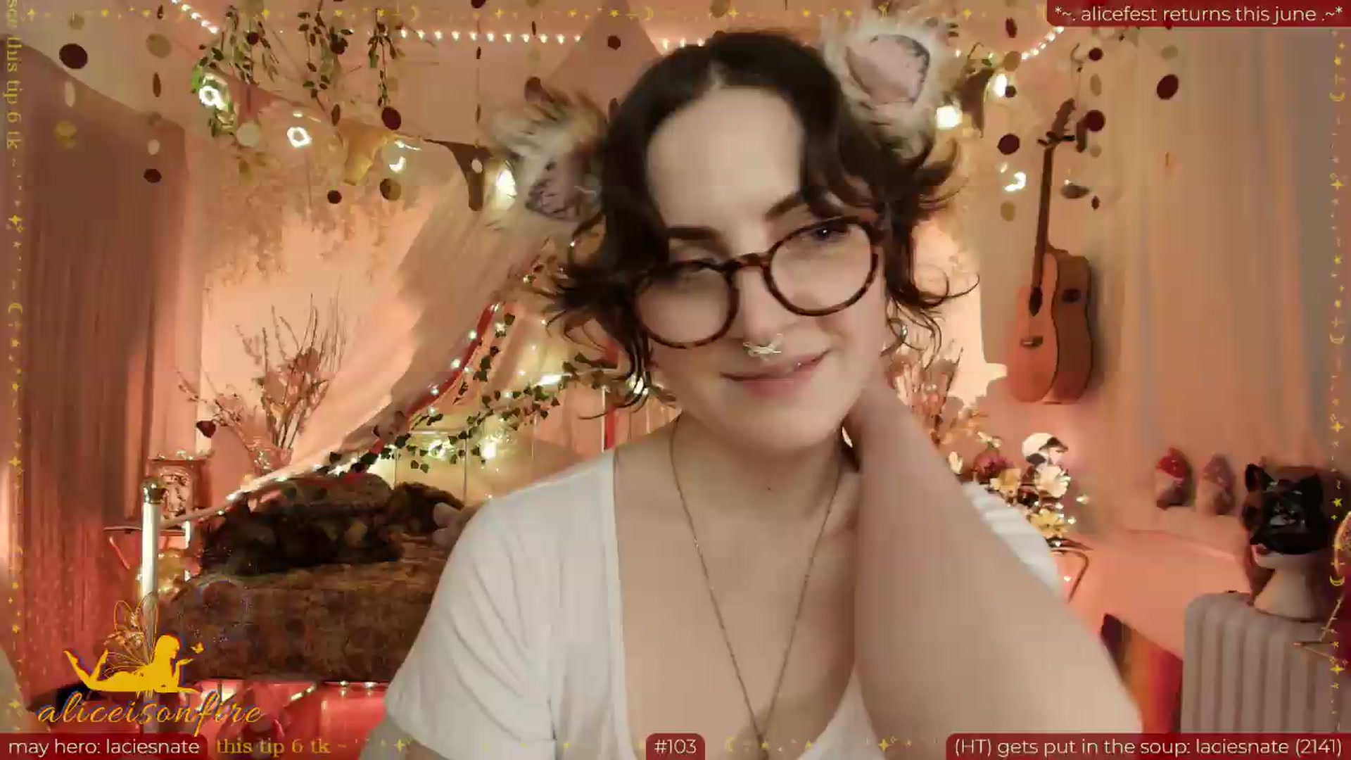 Gallery image thumbnail from aliceisonfire's myfreecams stream on, 05/21/2026, 12:09 image 7 of 20