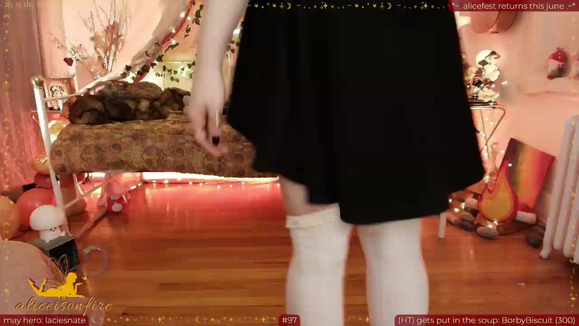 Gallery image thumbnail from aliceisonfire's myfreecams stream on, 05/23/2026, 08:44 image 1 of 20