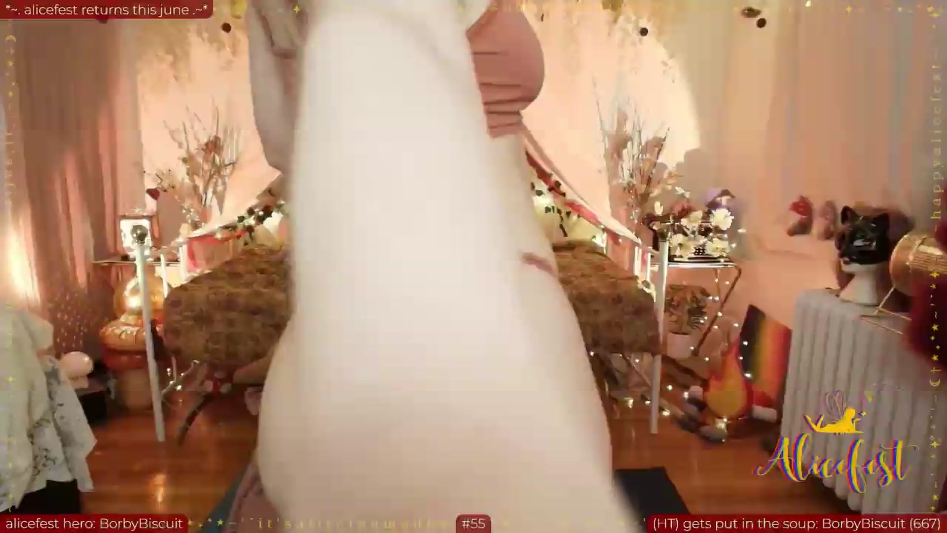 Gallery image thumbnail from aliceisonfire's myfreecams stream on, 06/05/2026, 10:37 image 16 of 20