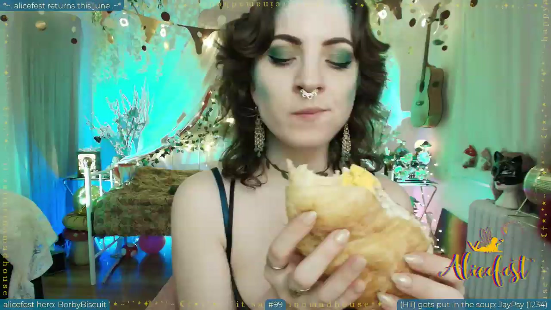 Gallery image thumbnail from aliceisonfire's myfreecams stream on, 06/09/2026, 12:15 image 16 of 20