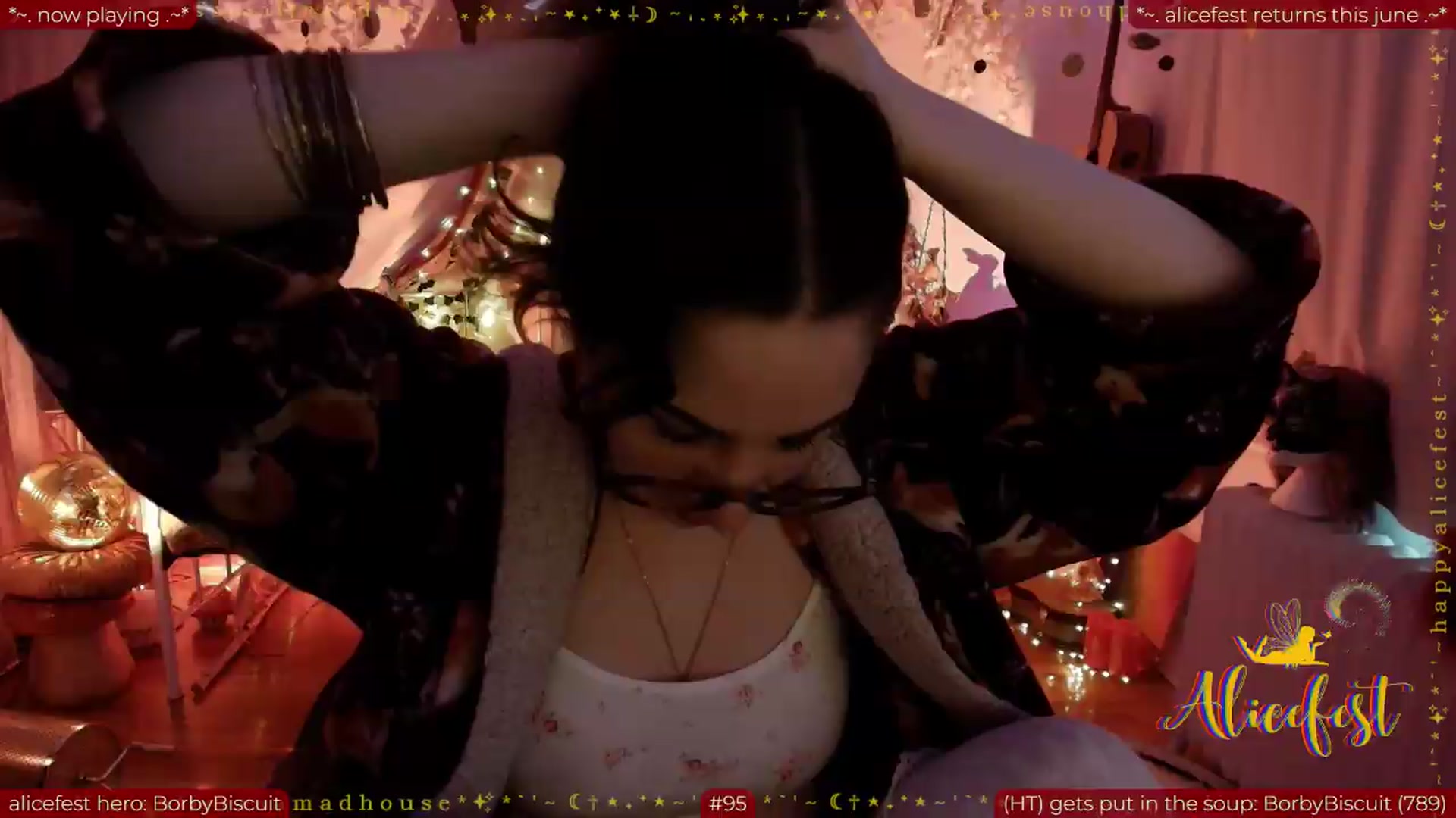 Gallery image thumbnail from aliceisonfire's myfreecams stream on, 06/22/2026, 19:41 image 17 of 20