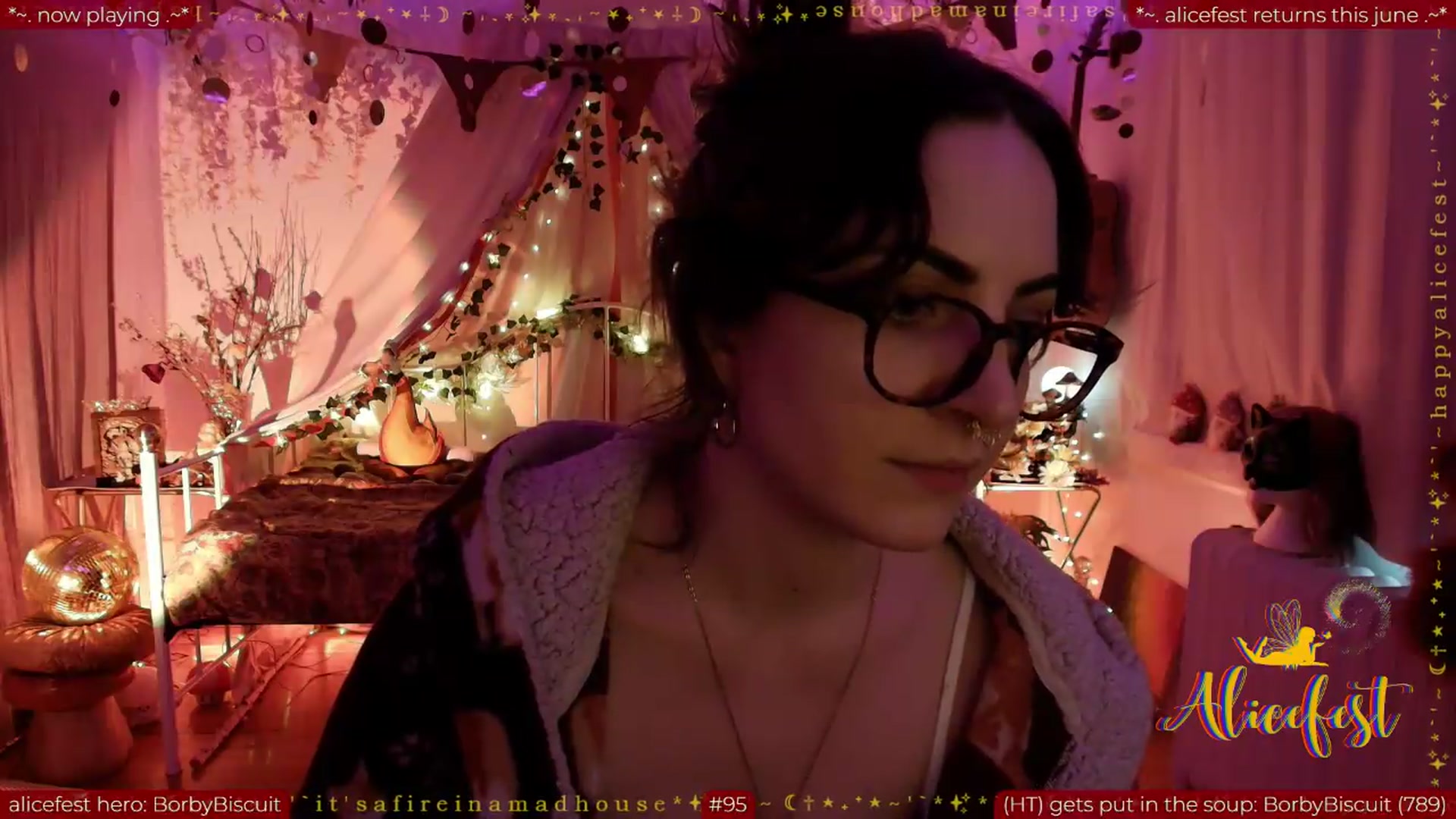 Gallery image thumbnail from aliceisonfire's myfreecams stream on, 06/22/2026, 22:58 image 11 of 20