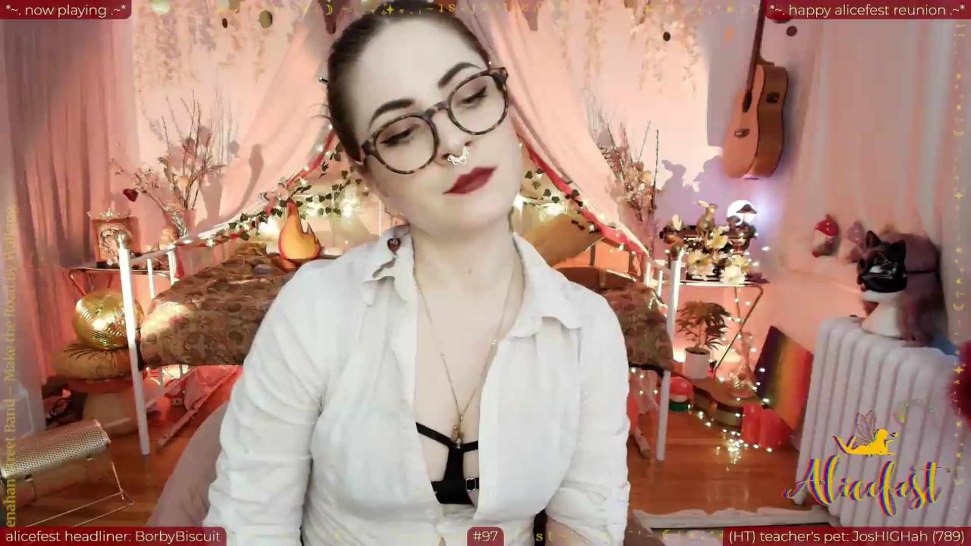 Gallery image thumbnail from aliceisonfire's myfreecams stream on, 06/26/2026, 12:07 image 19 of 20