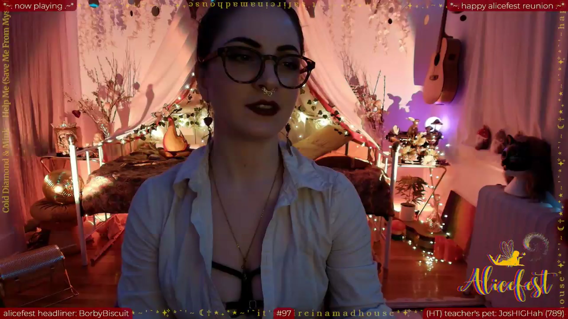 Gallery image thumbnail from aliceisonfire's myfreecams stream on, 06/26/2026, 13:25 image 4 of 20