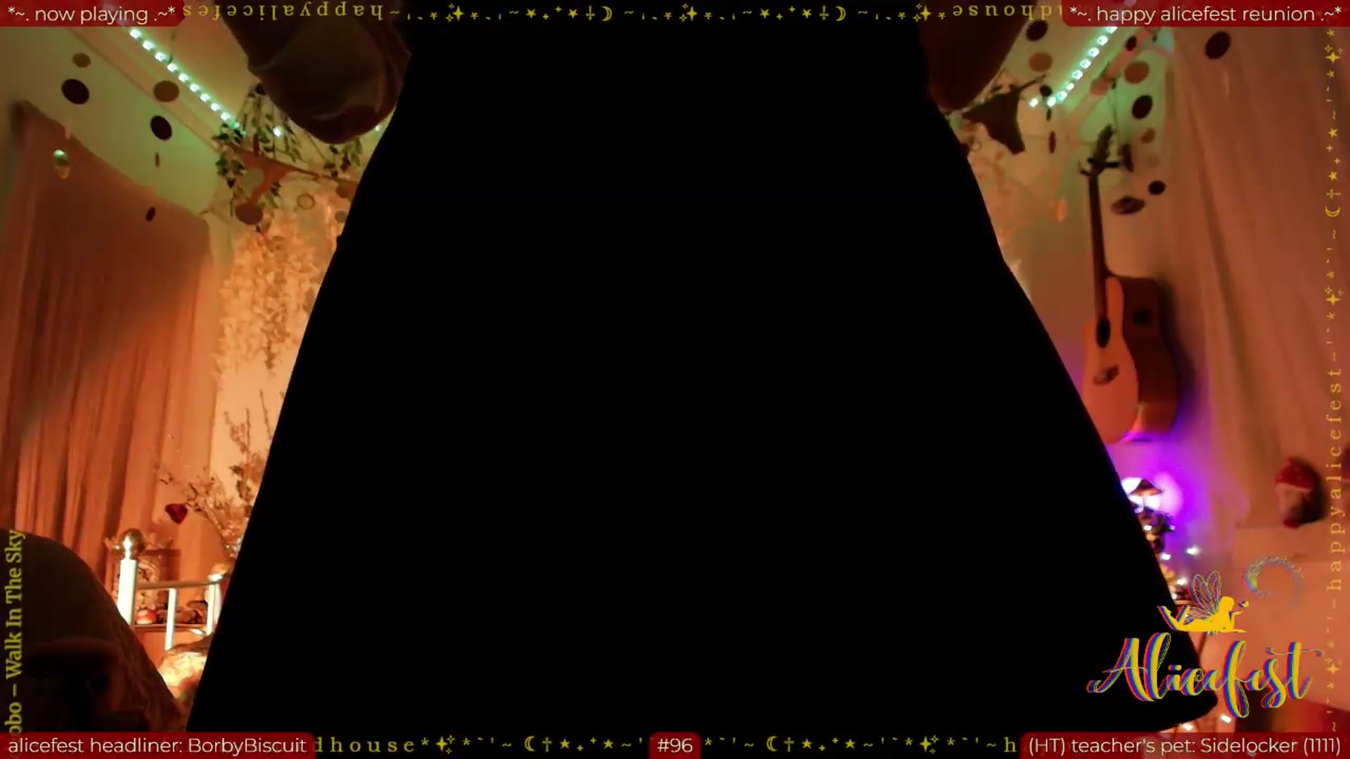 Gallery image thumbnail from aliceisonfire's myfreecams stream on, 06/26/2026, 13:25 image 12 of 20