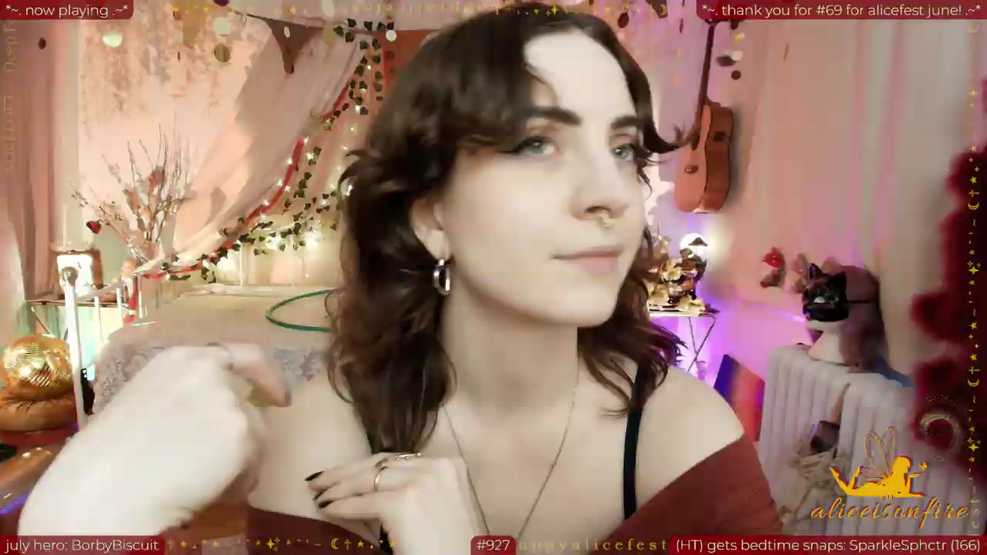Gallery image thumbnail from aliceisonfire's myfreecams stream on, 07/04/2026, 12:37 image 11 of 20