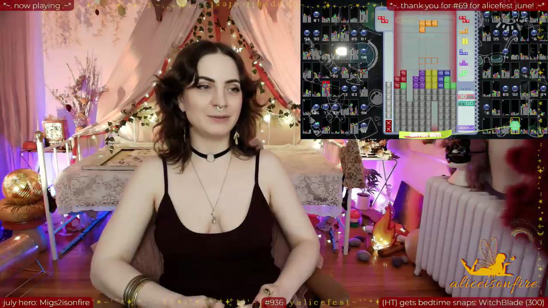 Gallery image thumbnail from aliceisonfire's myfreecams stream on, 07/07/2026, 10:43 image 13 of 20
