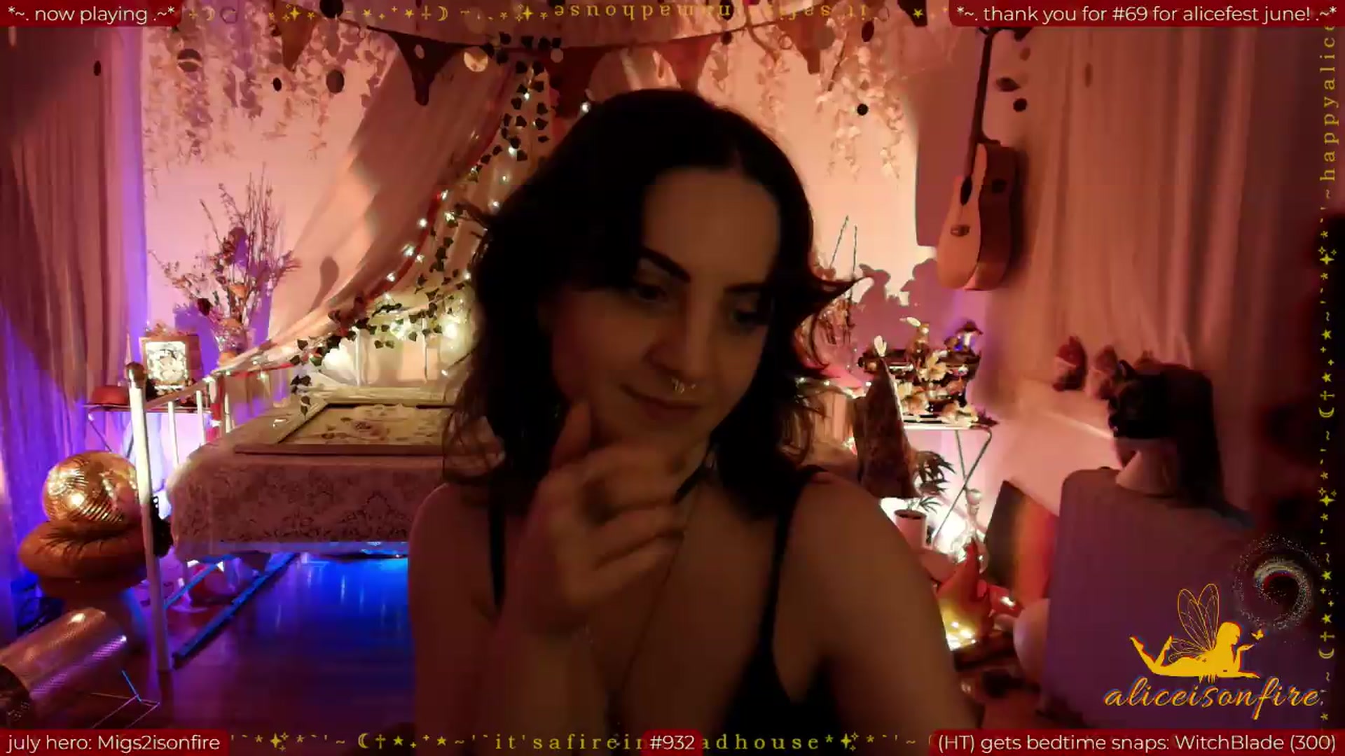 Gallery image thumbnail from aliceisonfire's myfreecams stream on, 07/07/2026, 14:45 image 1 of 20