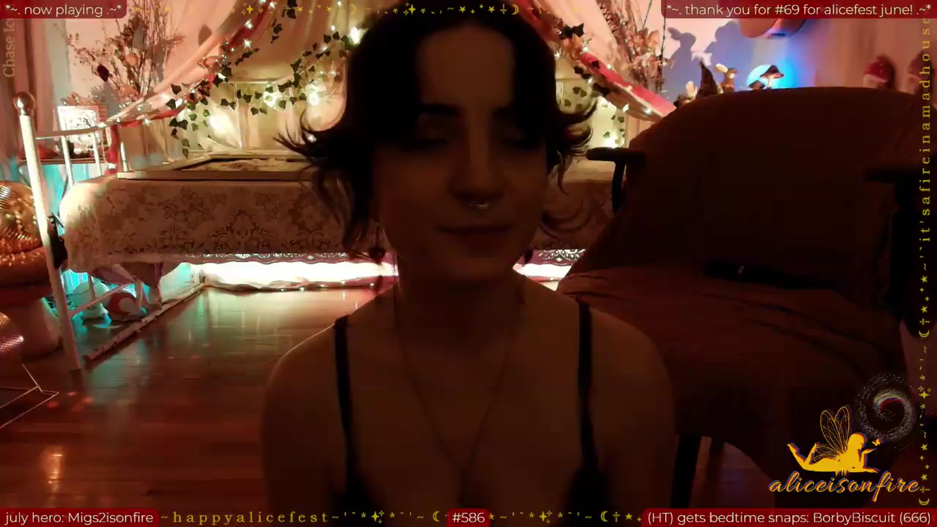 Gallery image thumbnail from aliceisonfire's myfreecams stream on, 07/08/2026, 10:01 image 18 of 20