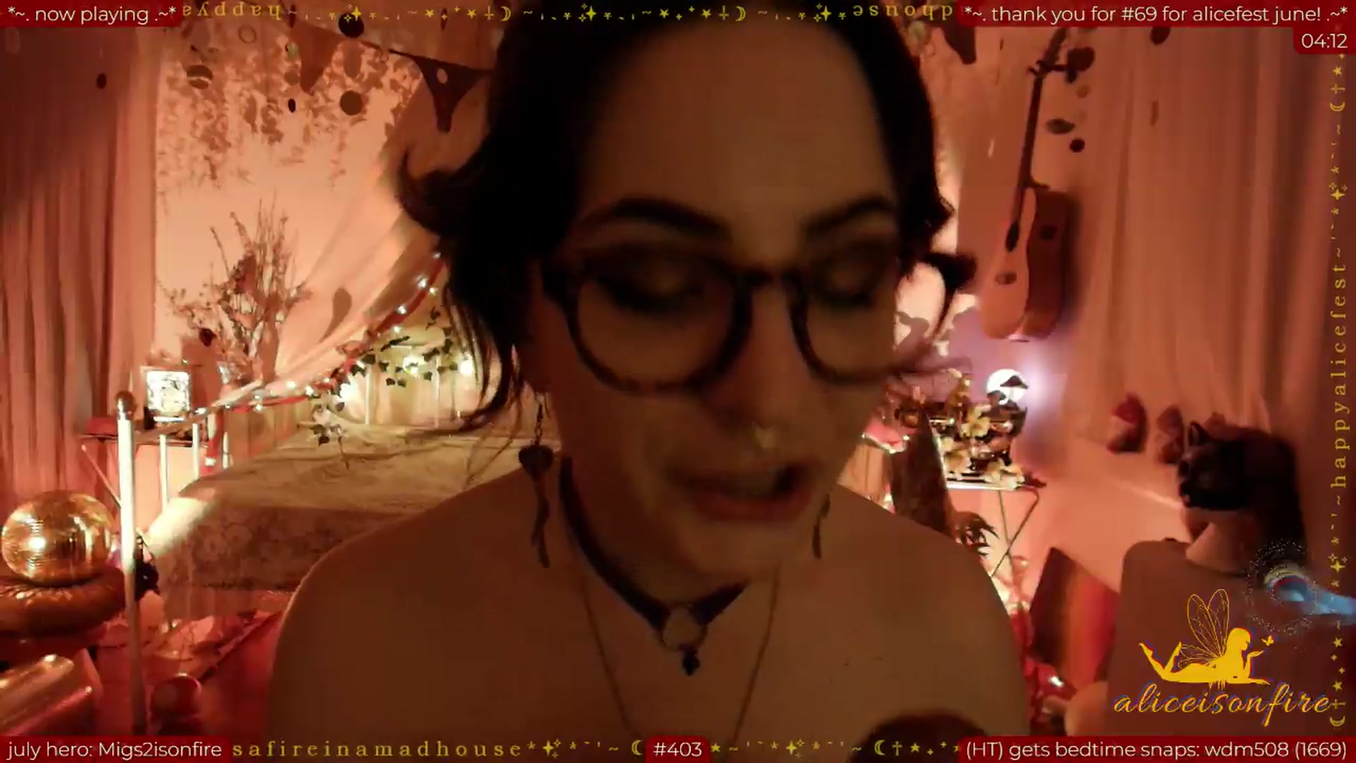 Gallery image thumbnail from aliceisonfire's myfreecams stream on, 07/09/2026, 14:36 image 17 of 20