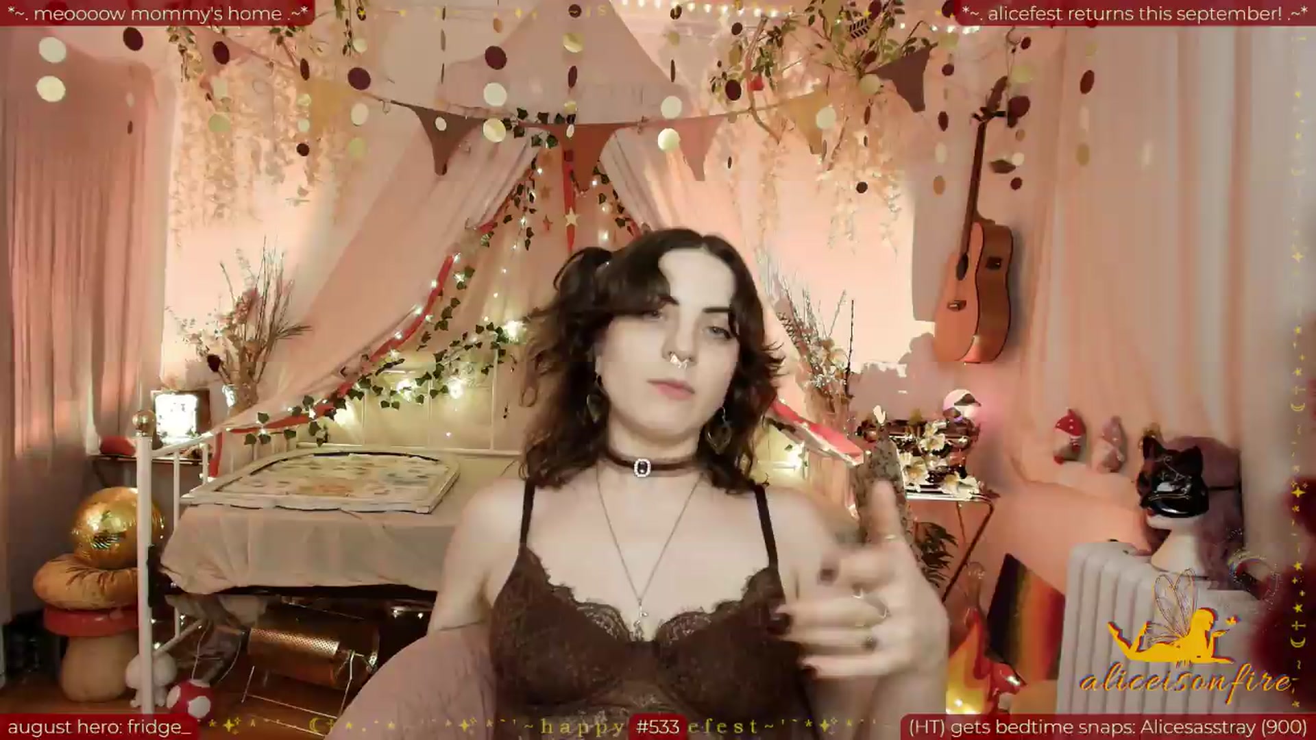 Gallery image thumbnail from aliceisonfire's myfreecams stream on, 08/03/2026, 07:30 image 1 of 20