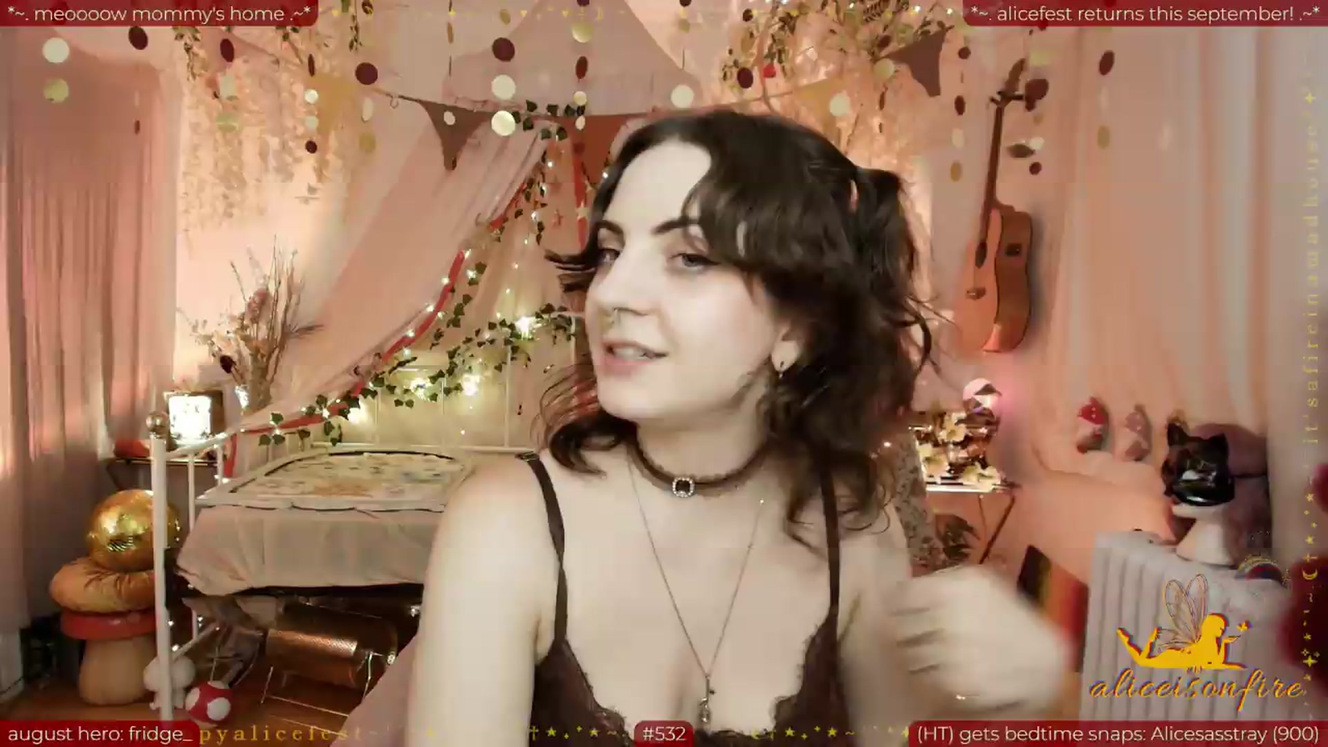 Gallery image thumbnail from aliceisonfire's myfreecams stream on, 08/03/2026, 07:30 image 18 of 20