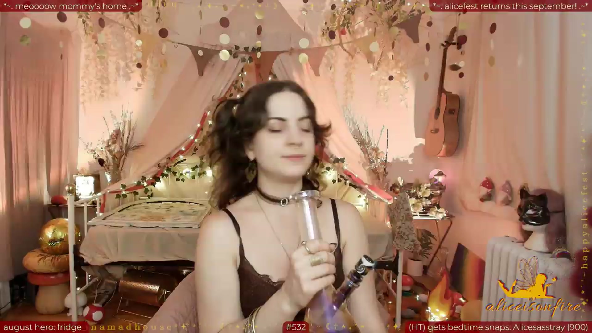 Gallery image thumbnail from aliceisonfire's myfreecams stream on, 08/03/2026, 07:30 image 16 of 20