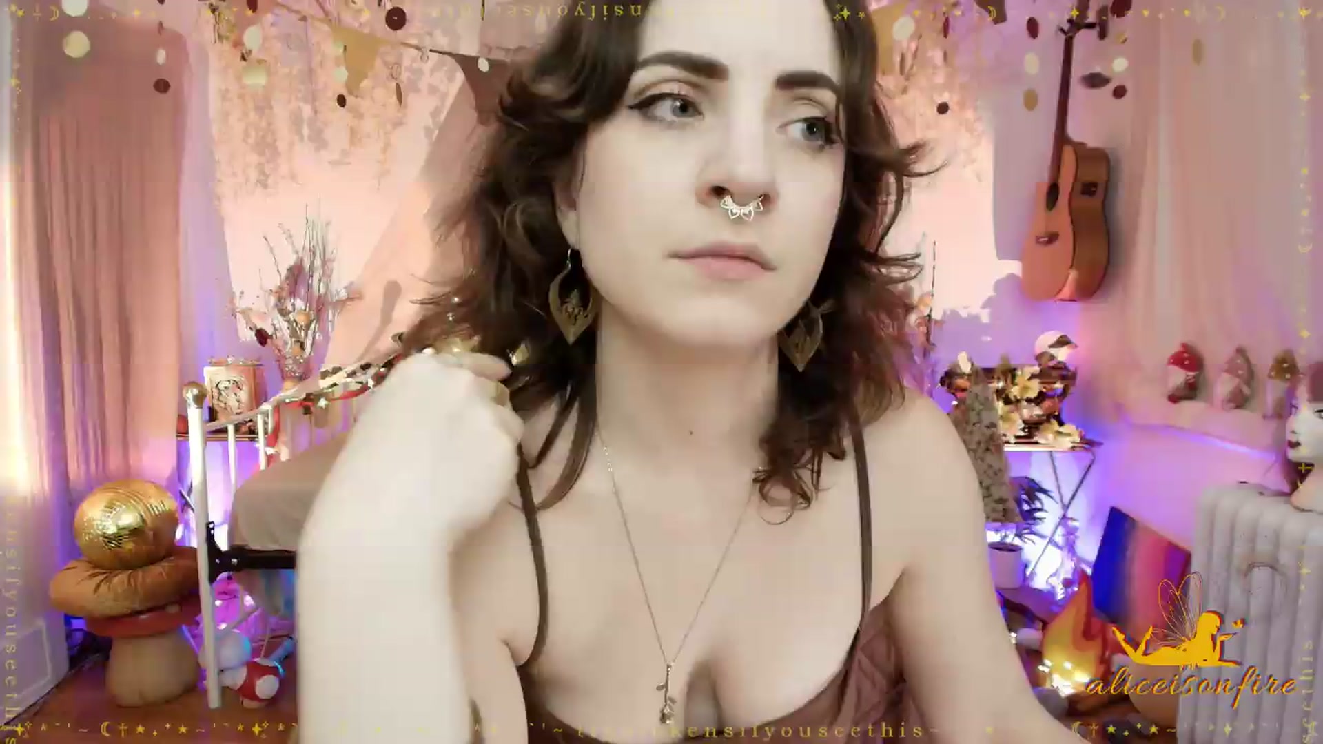 Gallery image thumbnail from aliceisonfire's myfreecams stream on, 08/14/2026, 07:55 image 14 of 20