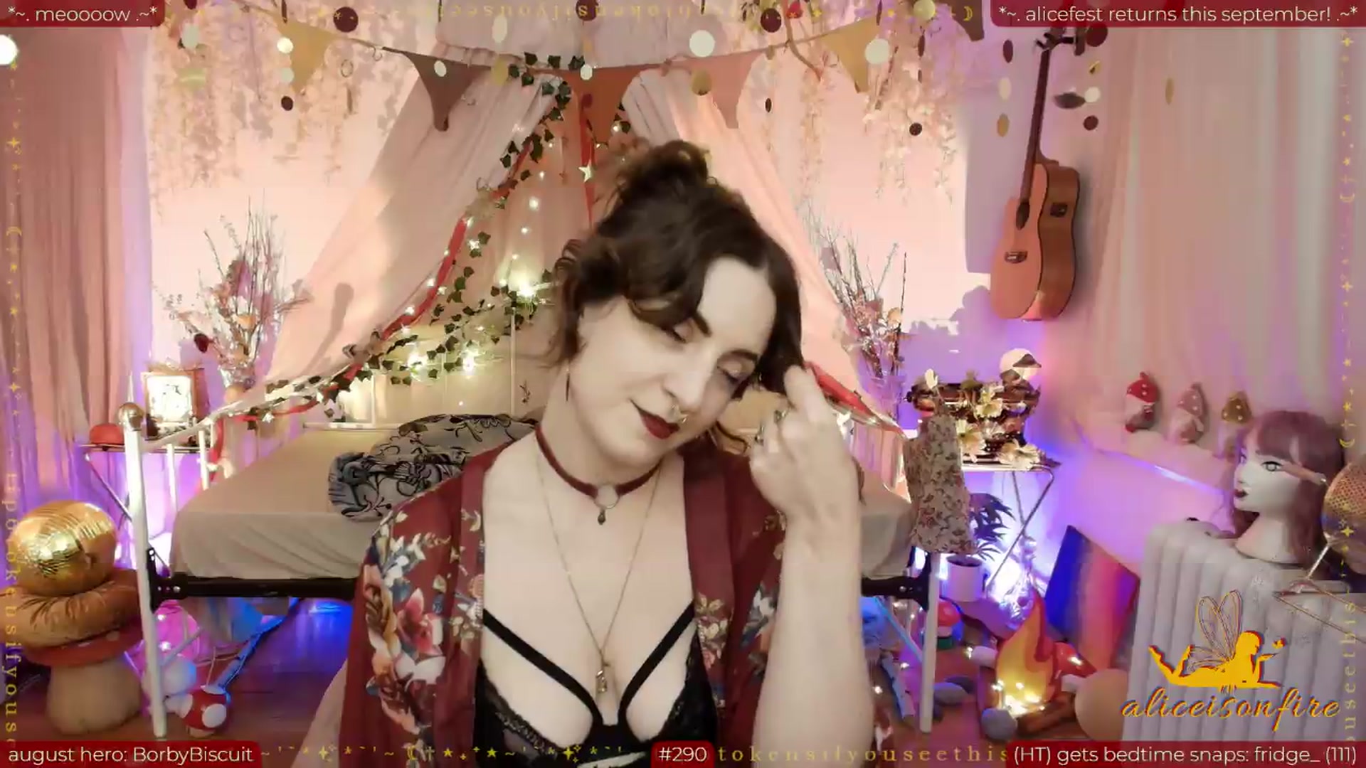 Gallery image thumbnail from aliceisonfire's myfreecams stream on, 08/20/2026, 08:18 image 13 of 20