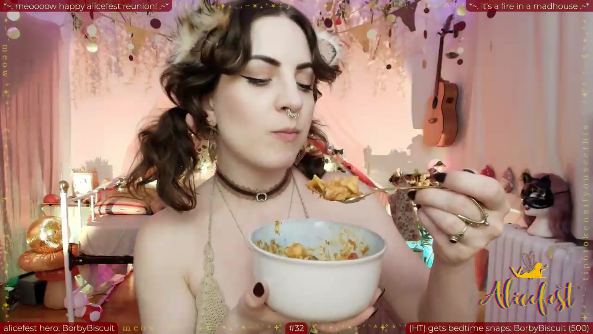 Gallery image thumbnail from aliceisonfire's myfreecams stream on, 09/02/2026, 03:31 image 18 of 20