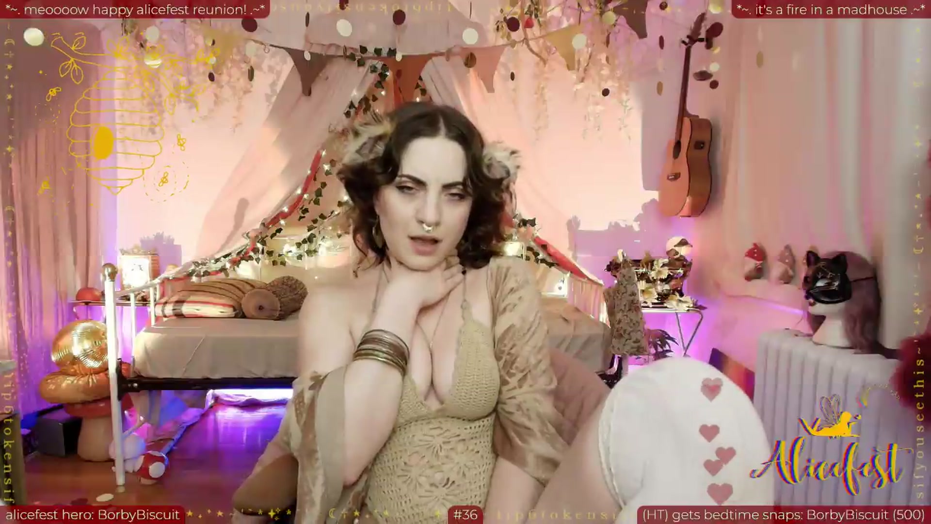 Gallery image thumbnail from aliceisonfire's myfreecams stream on, 09/02/2026, 03:31 image 14 of 20