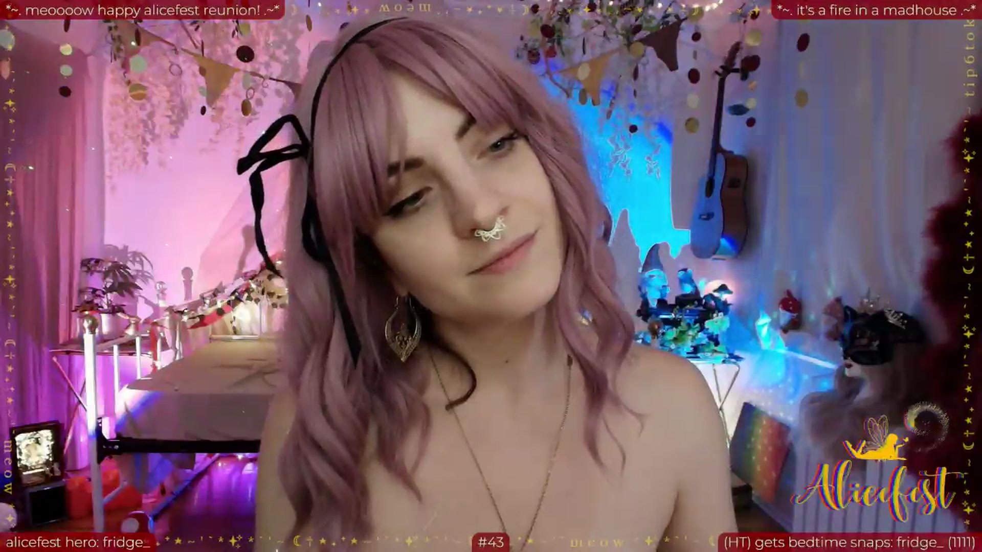 Gallery image thumbnail from aliceisonfire's myfreecams stream on, 09/05/2026, 10:45 image 15 of 20