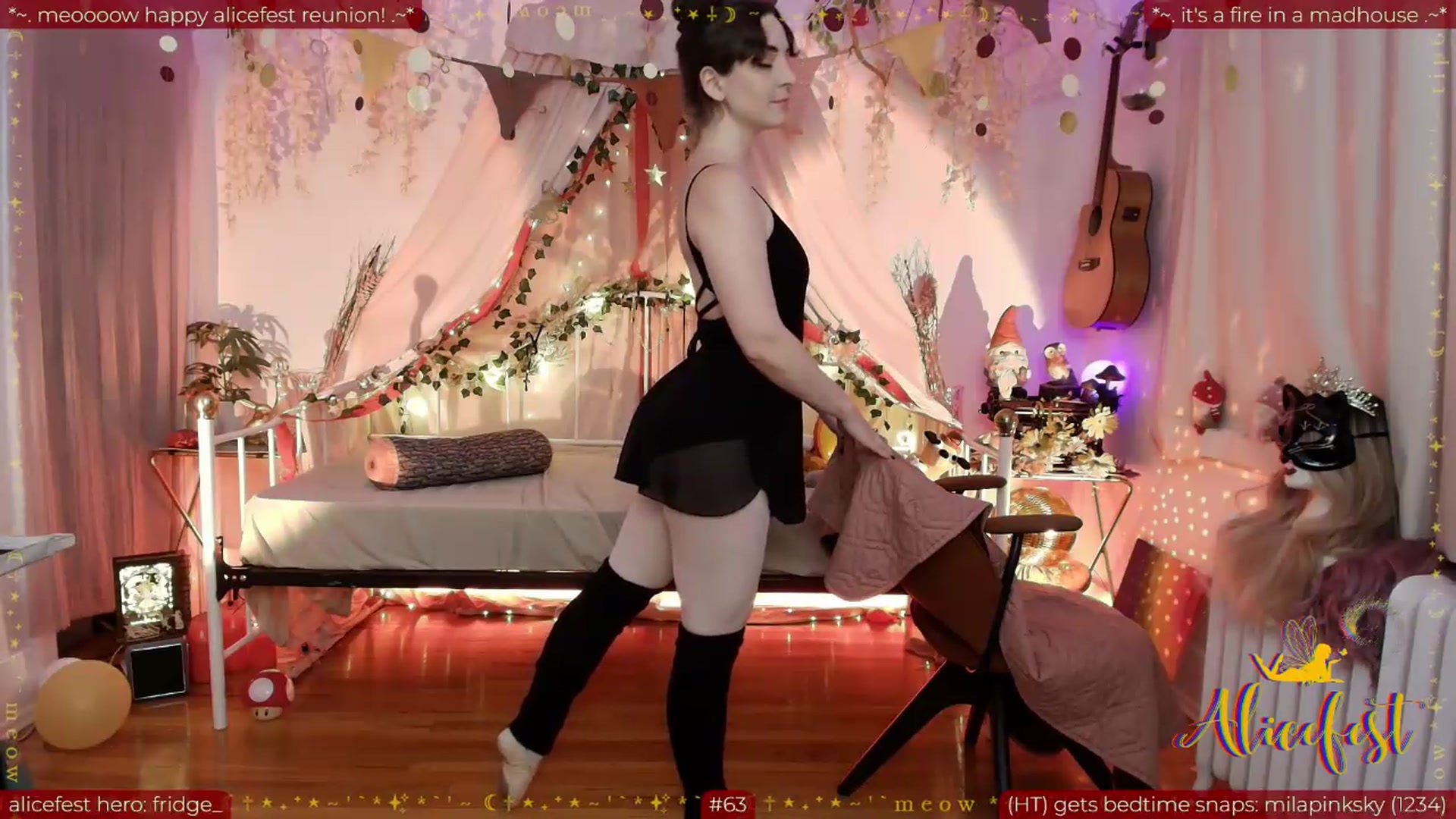 Gallery image thumbnail from aliceisonfire's myfreecams stream on, 09/08/2026, 04:08 image 8 of 20