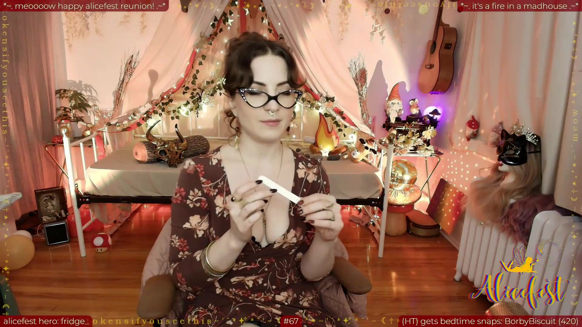 Gallery image thumbnail from aliceisonfire's myfreecams stream on, 09/09/2026, 24:13 image 20 of 20