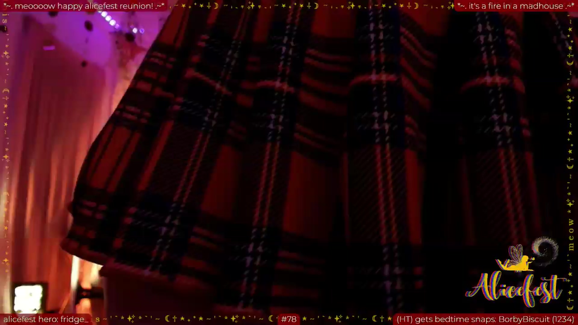 Gallery image thumbnail from aliceisonfire's myfreecams stream on, 09/12/2026, 10:10 image 17 of 20