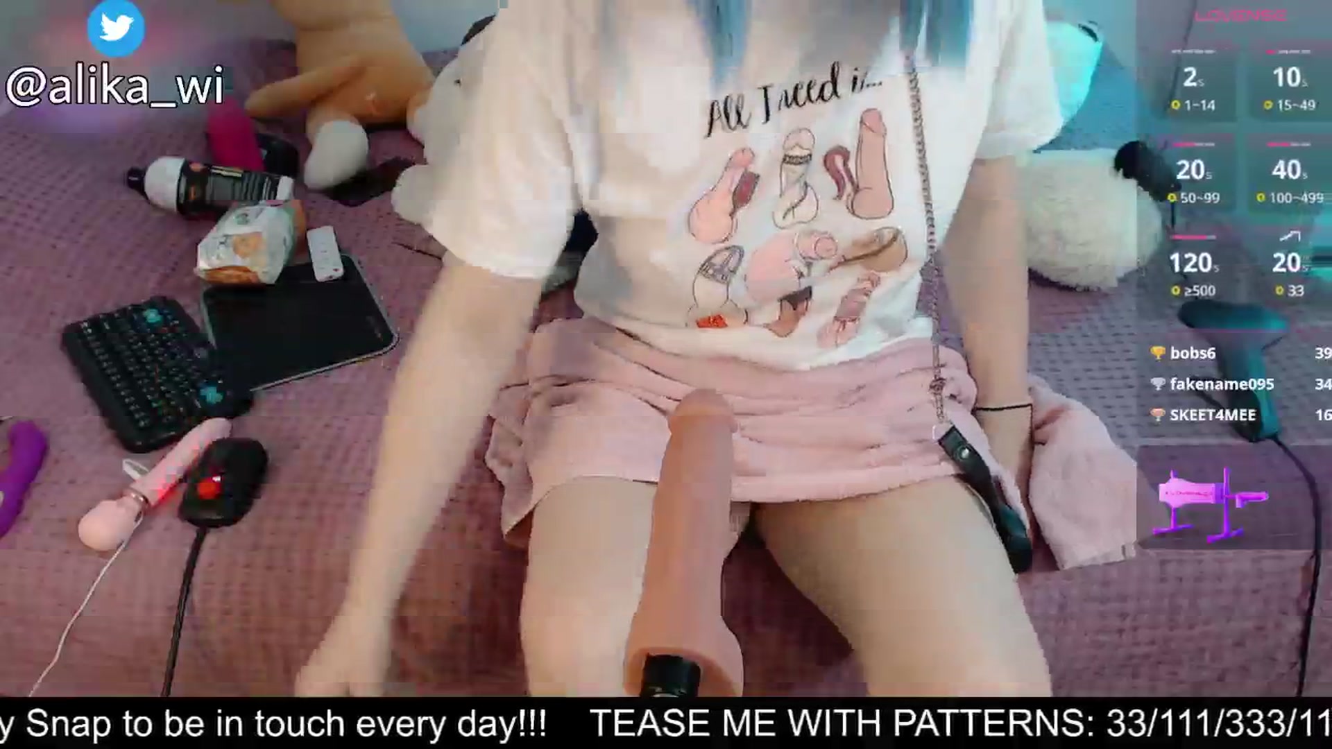 Gallery image thumbnail from alikaful's myfreecams stream on, 03/03/2025, 11:21 image 9 of 20