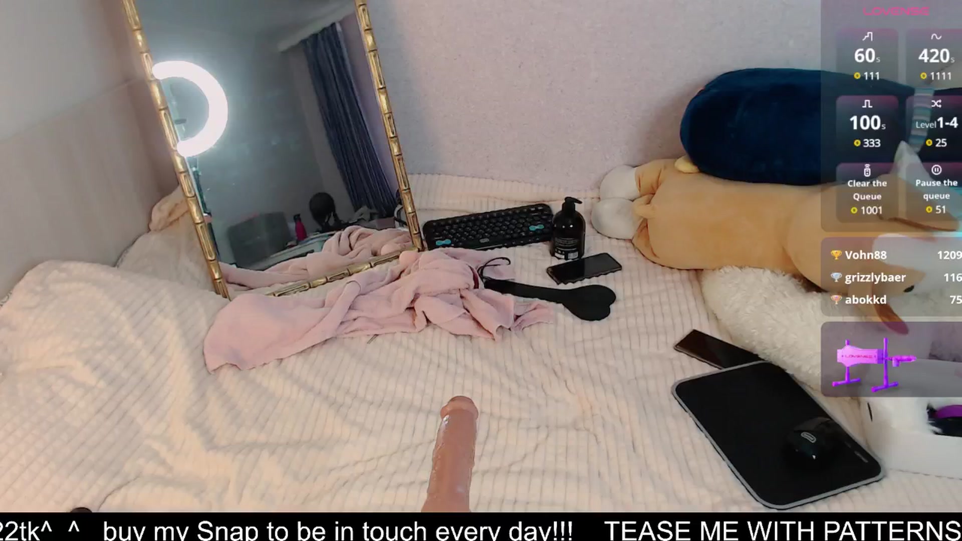 Gallery image thumbnail from alikaful's myfreecams stream on, 03/04/2025, 15:04 image 4 of 20