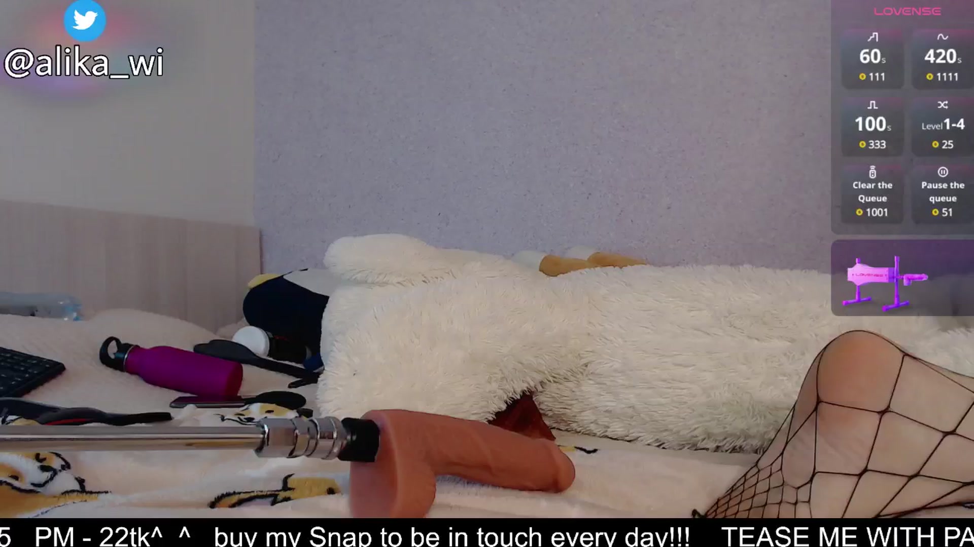 Gallery image thumbnail from alikaful's myfreecams stream on, 03/16/2025, 17:03 image 1 of 20