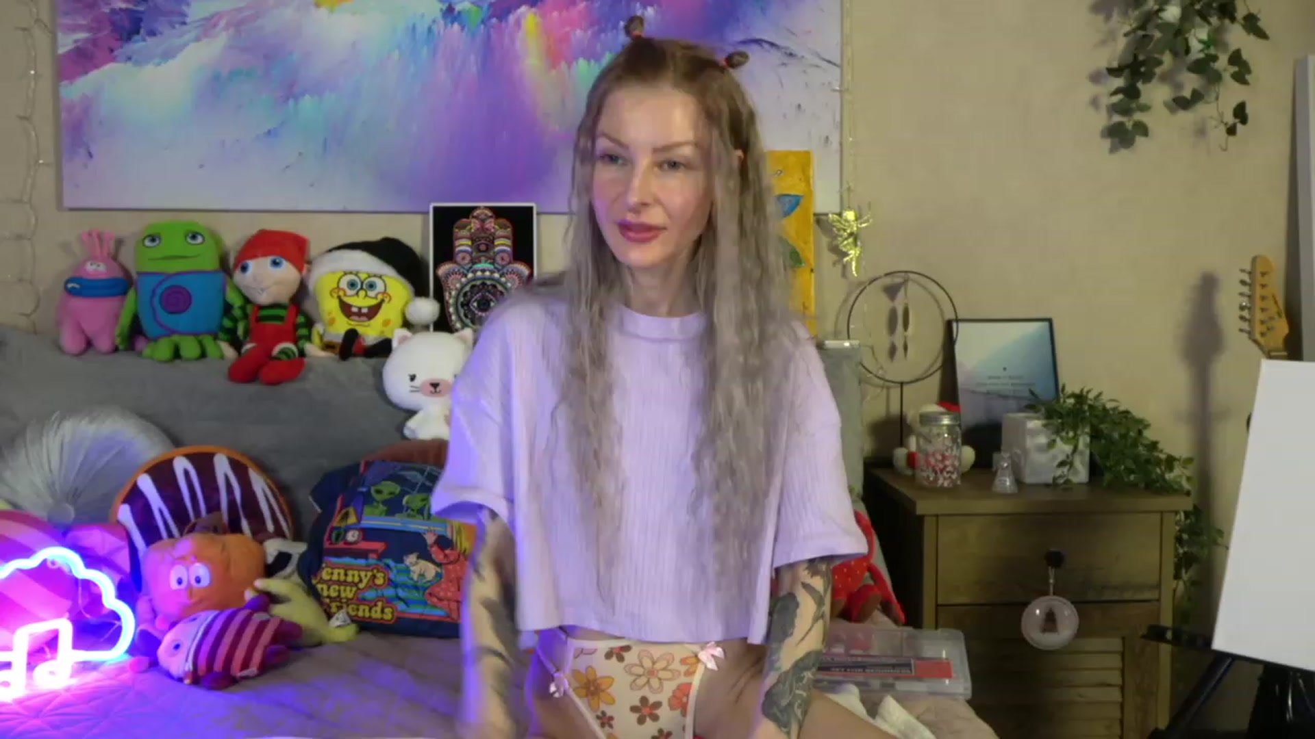 Gallery image thumbnail from alisiaelf's myfreecams stream on, 01/31/2023, 09:41 image 5 of 20