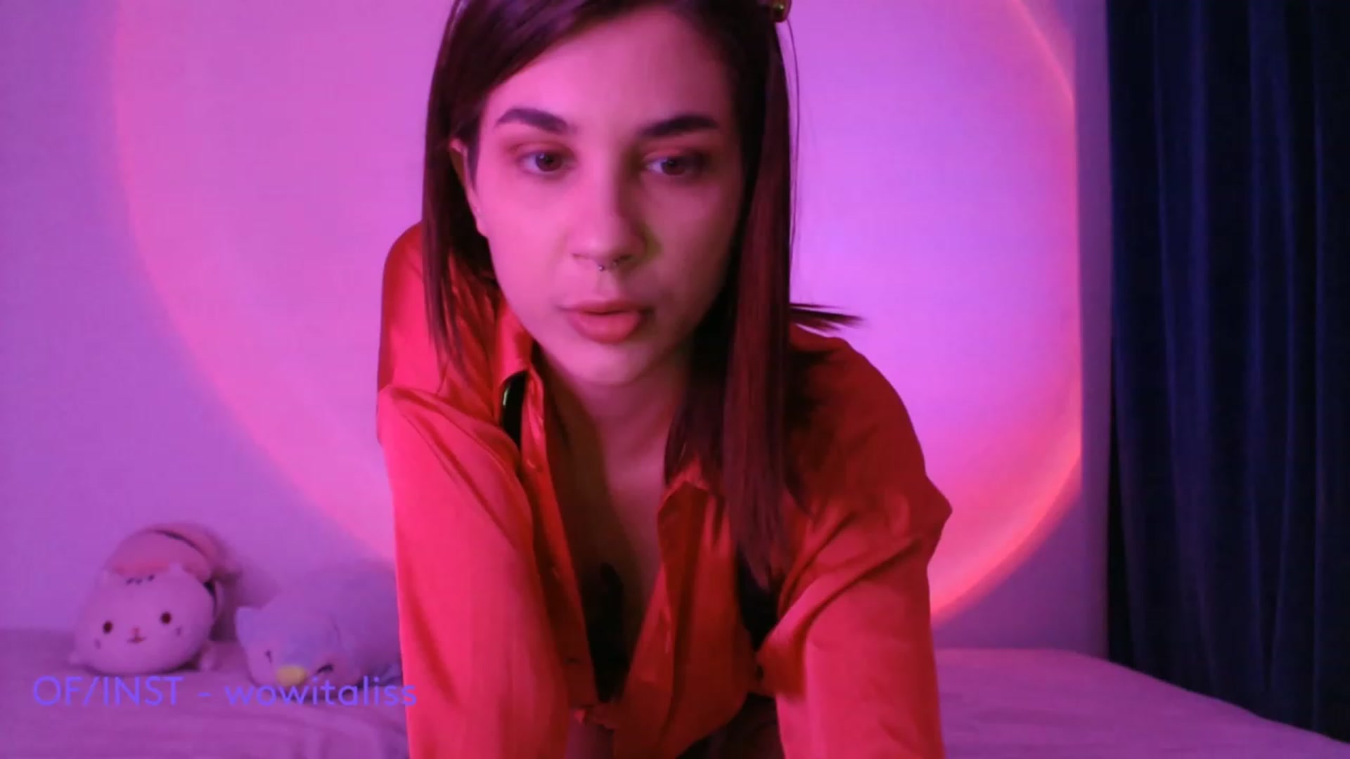 Gallery image thumbnail from alisswow's myfreecams stream on, 01/17/2023, 16:31 image 8 of 20