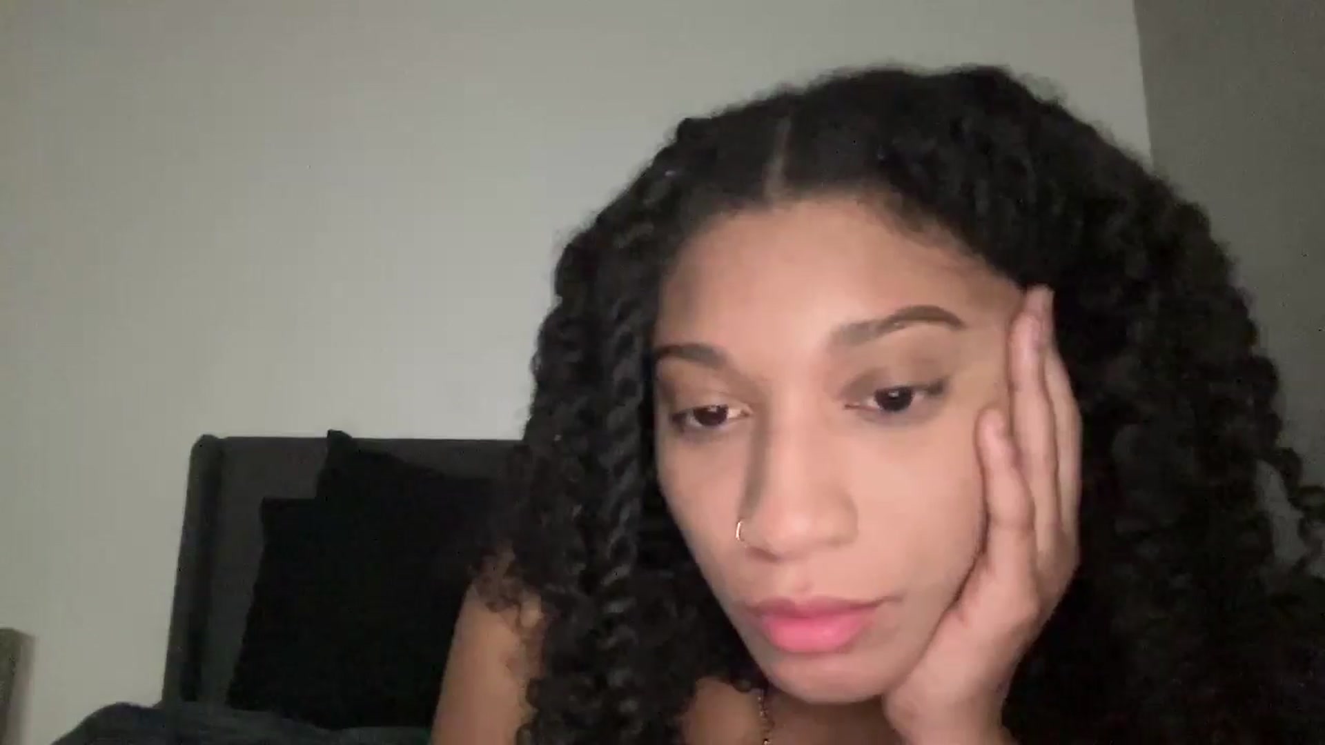 Gallery image thumbnail from aliyahluv's myfreecams stream on, 12/08/2024, 20:14 image 13 of 20