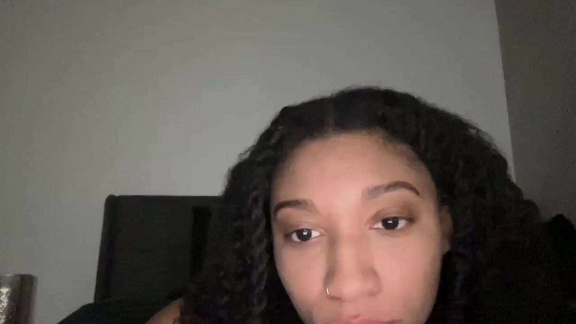 Gallery image thumbnail from aliyahluv's myfreecams stream on, 12/10/2024, 19:28 image 17 of 20