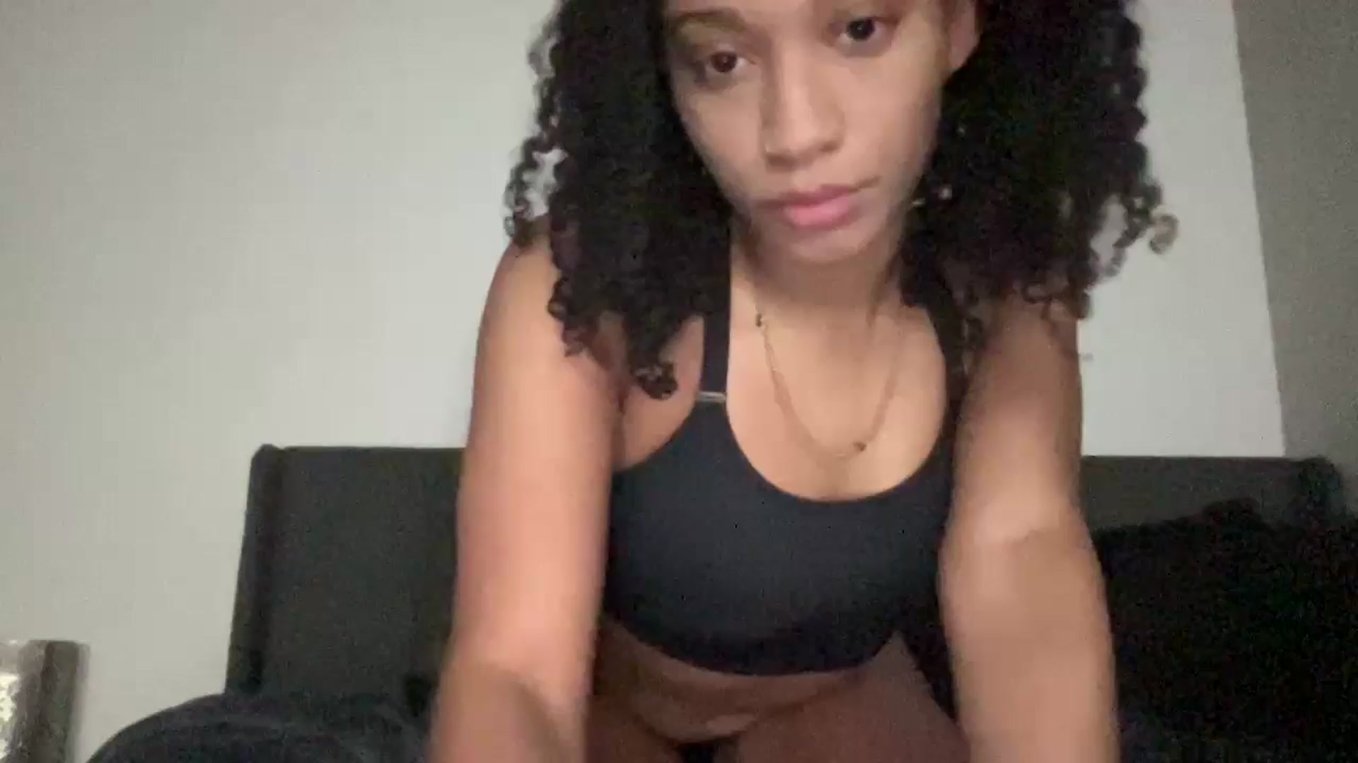 Gallery image thumbnail from aliyahluv's myfreecams stream on, 12/10/2024, 19:28 image 2 of 20
