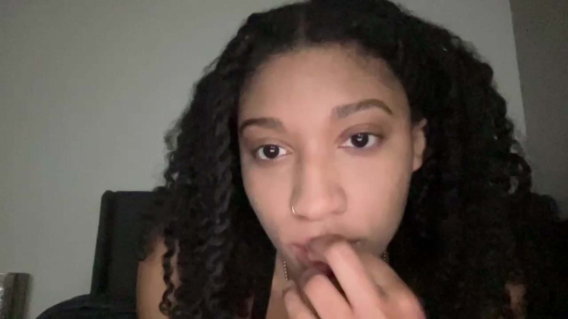 Gallery image thumbnail from aliyahluv's myfreecams stream on, 12/10/2024, 19:28 image 4 of 20