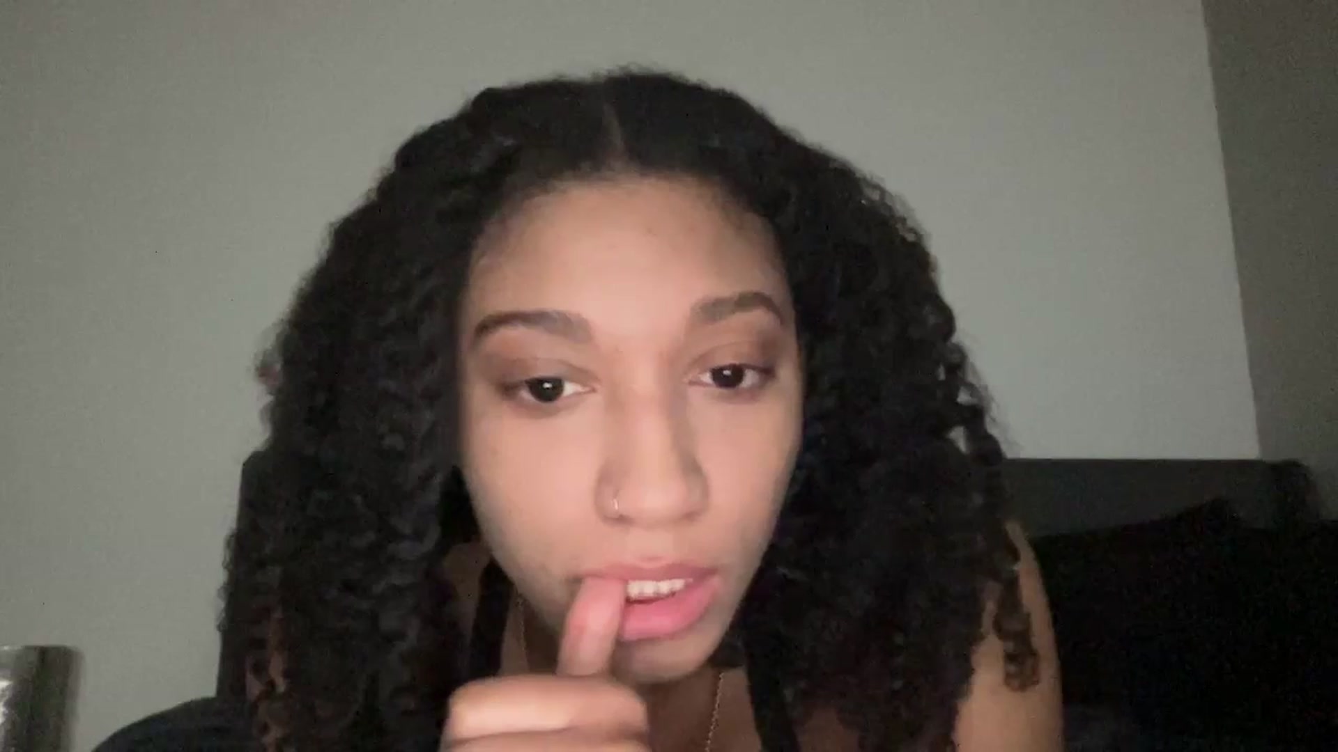 Gallery image thumbnail from aliyahluv's myfreecams stream on, 12/10/2024, 19:28 image 6 of 20