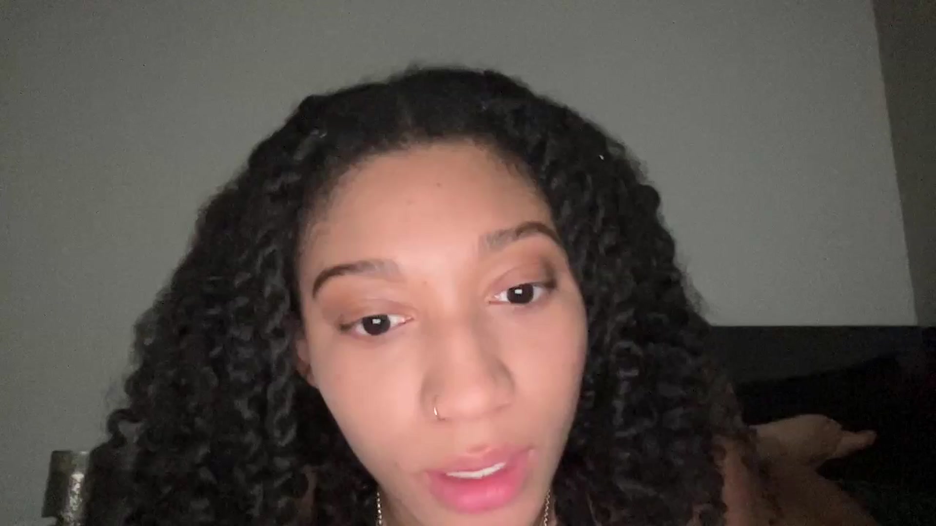 Gallery image thumbnail from aliyahluv's myfreecams stream on, 12/10/2024, 20:20 image 1 of 20