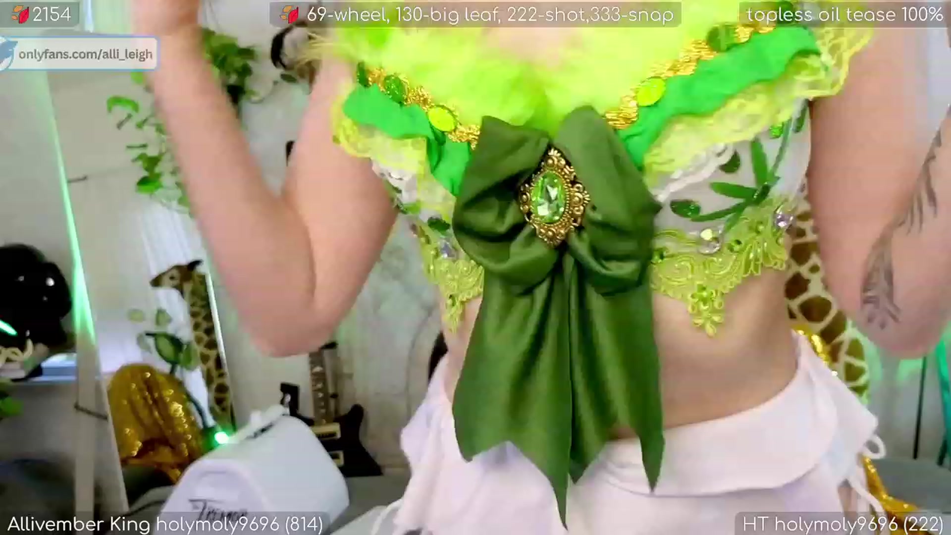 Gallery image thumbnail from alli_leigh's myfreecams stream on, 11/03/2023, 01:08 image 6 of 20