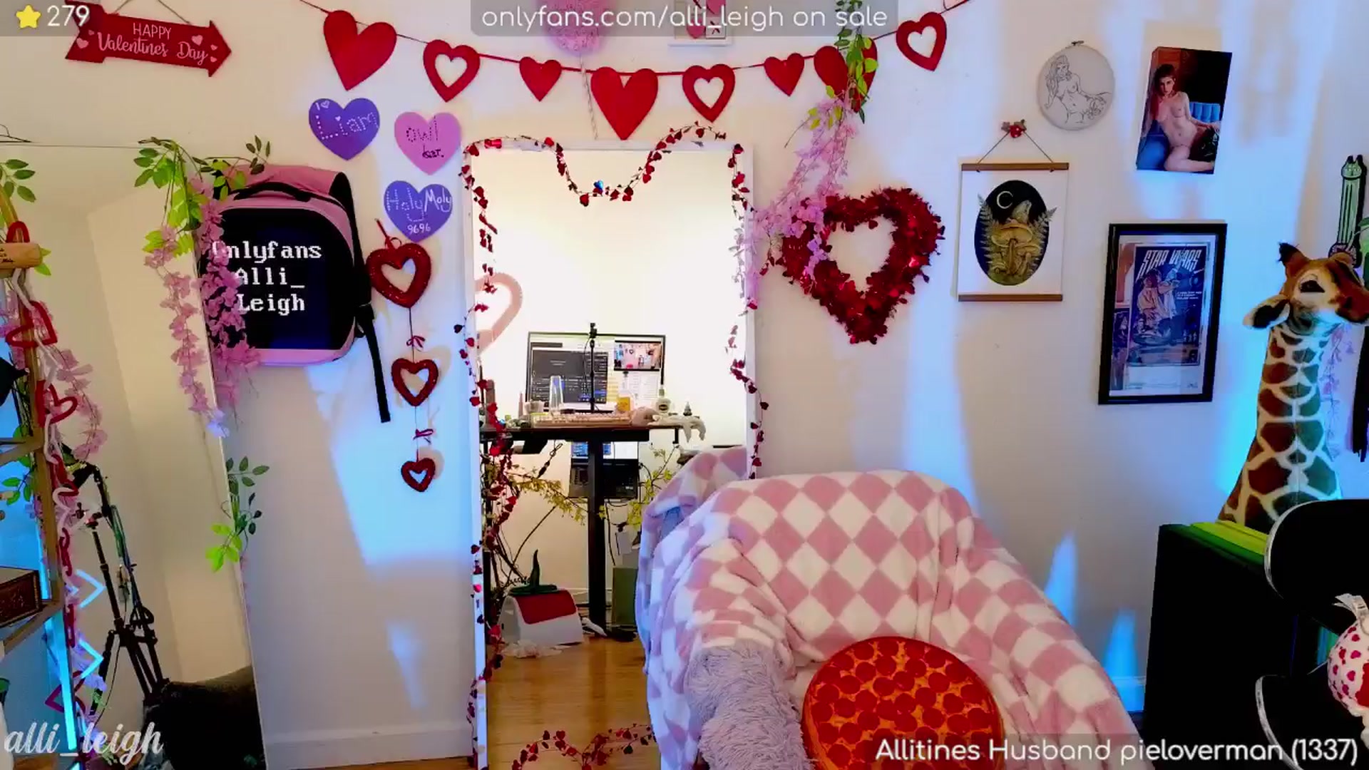 Gallery image thumbnail from alli_leigh's myfreecams stream on, 02/03/2025, 05:47 image 19 of 20