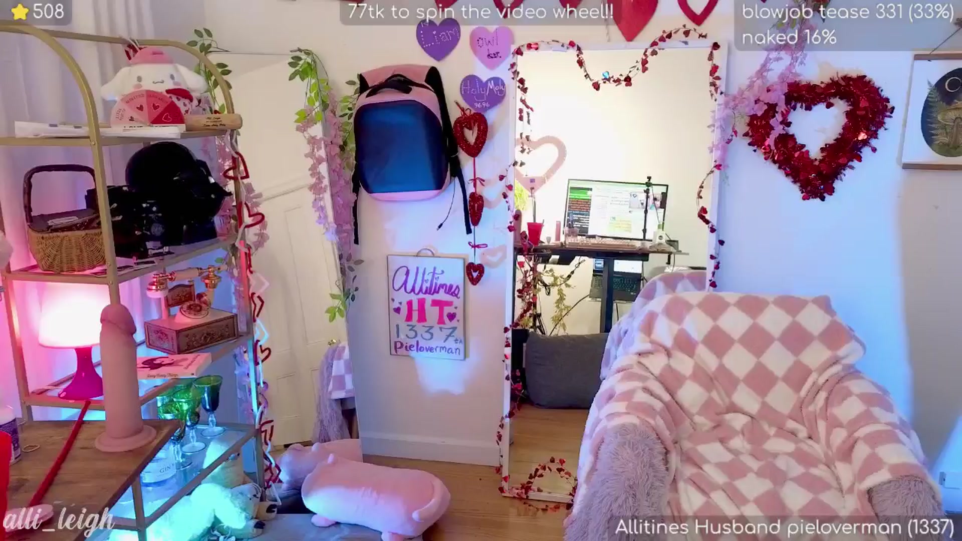 Gallery image thumbnail from alli_leigh's myfreecams stream on, 02/05/2025, 03:46 image 11 of 20