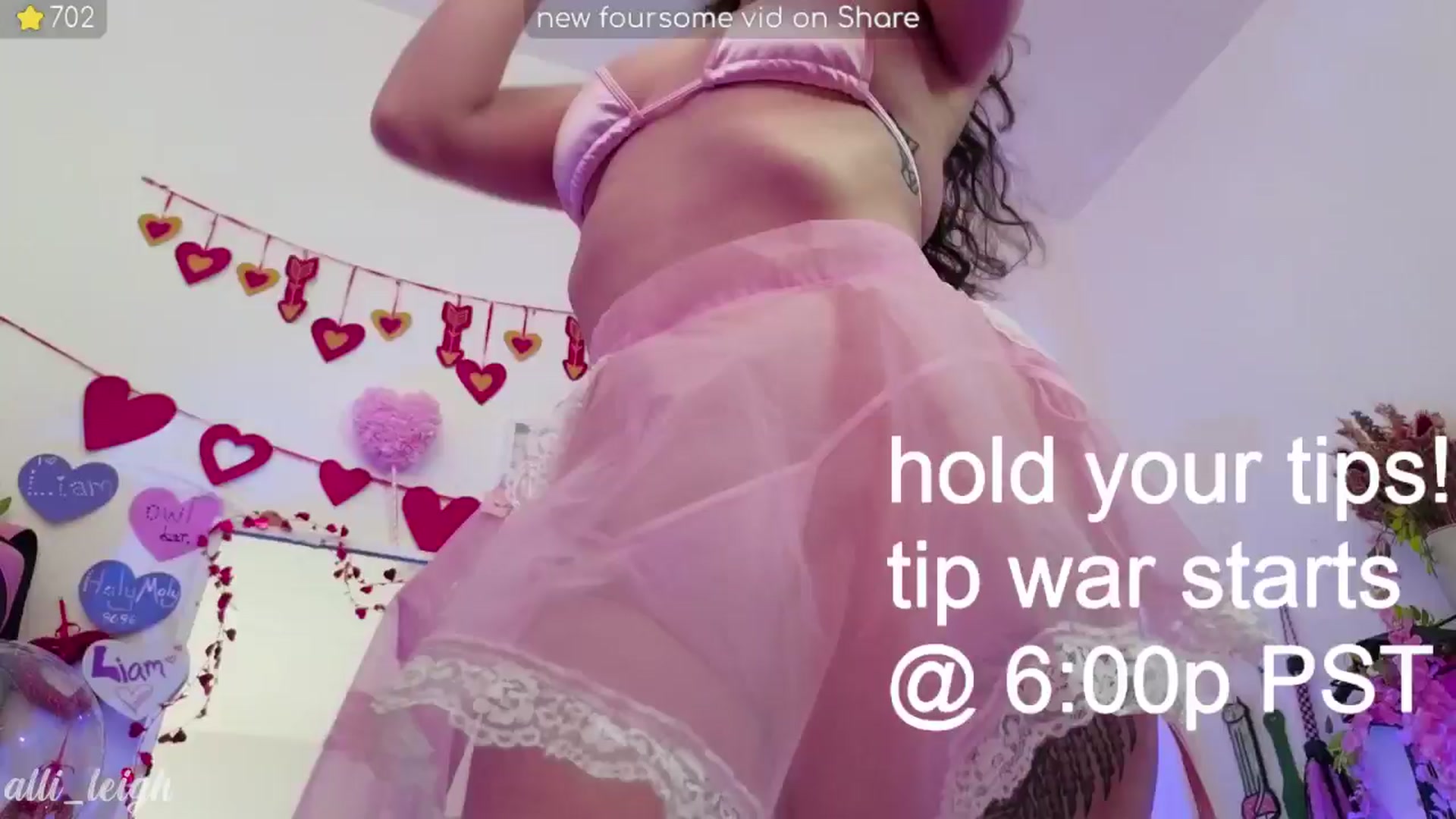 Gallery image thumbnail from alli_leigh's myfreecams stream on, 02/16/2025, 03:34 image 3 of 20