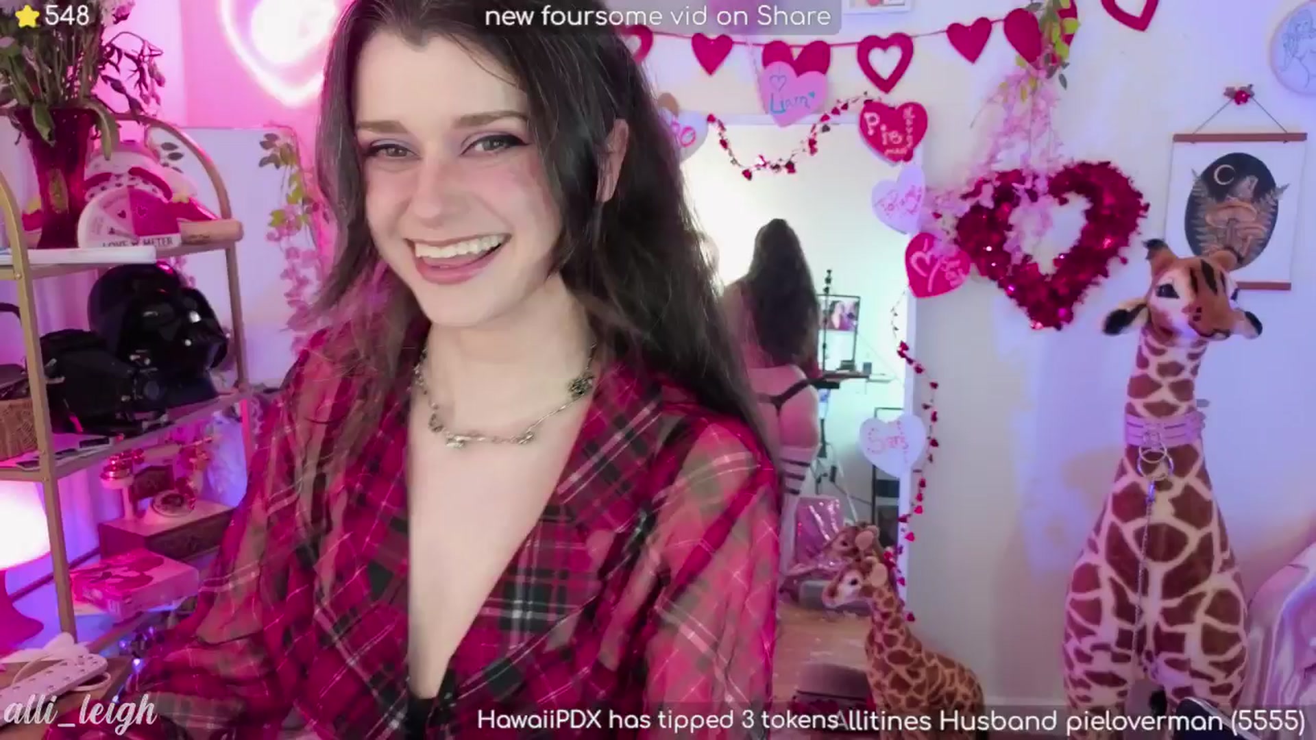 Gallery image thumbnail from alli_leigh's myfreecams stream on, 02/22/2025, 03:04 image 3 of 20