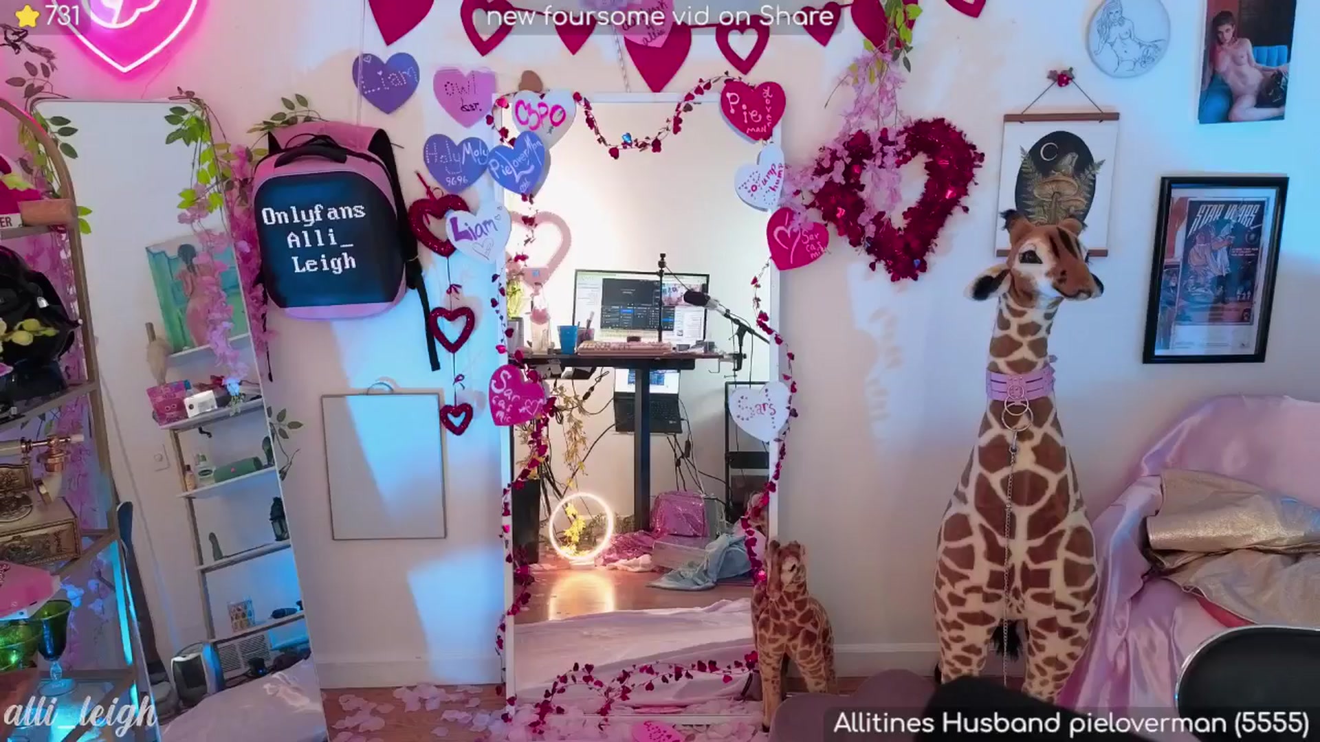 Gallery image thumbnail from alli_leigh's myfreecams stream on, 03/01/2025, 05:22 image 17 of 20