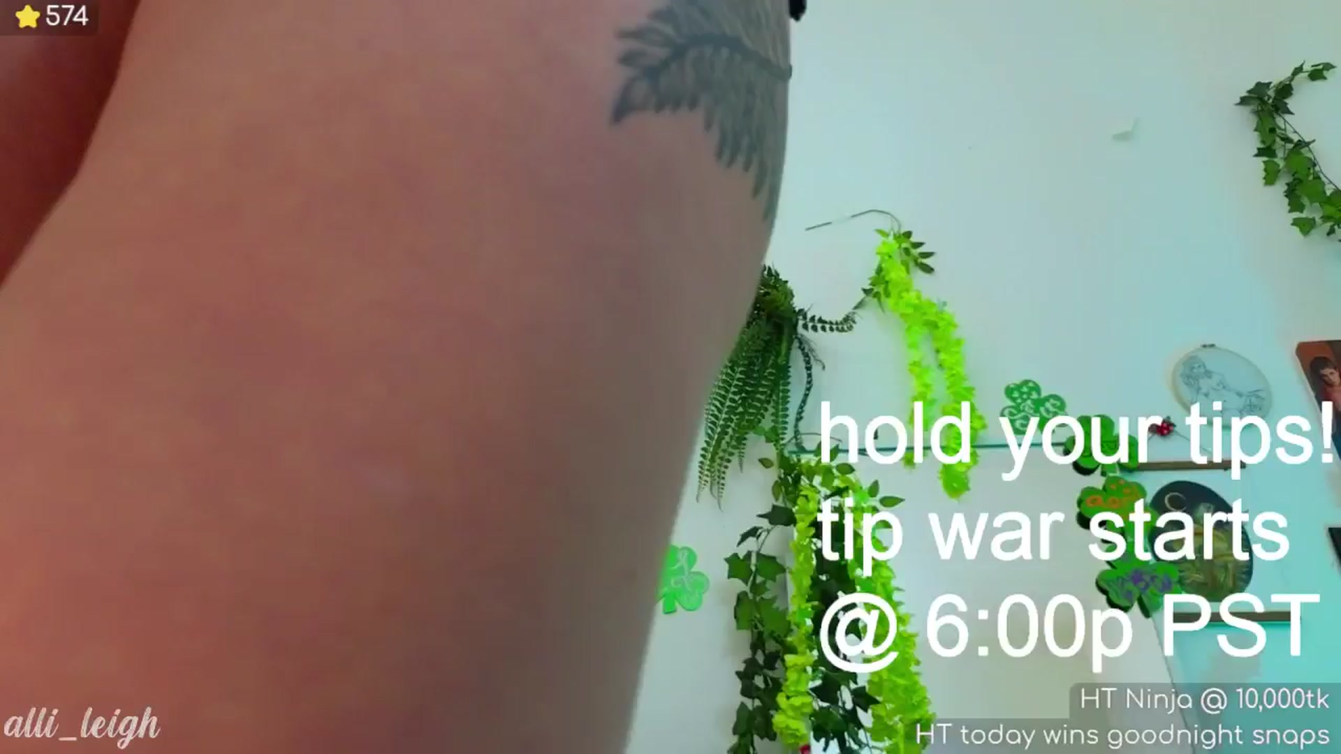 Gallery image thumbnail from alli_leigh's myfreecams stream on, 04/01/2025, 02:53 image 5 of 20