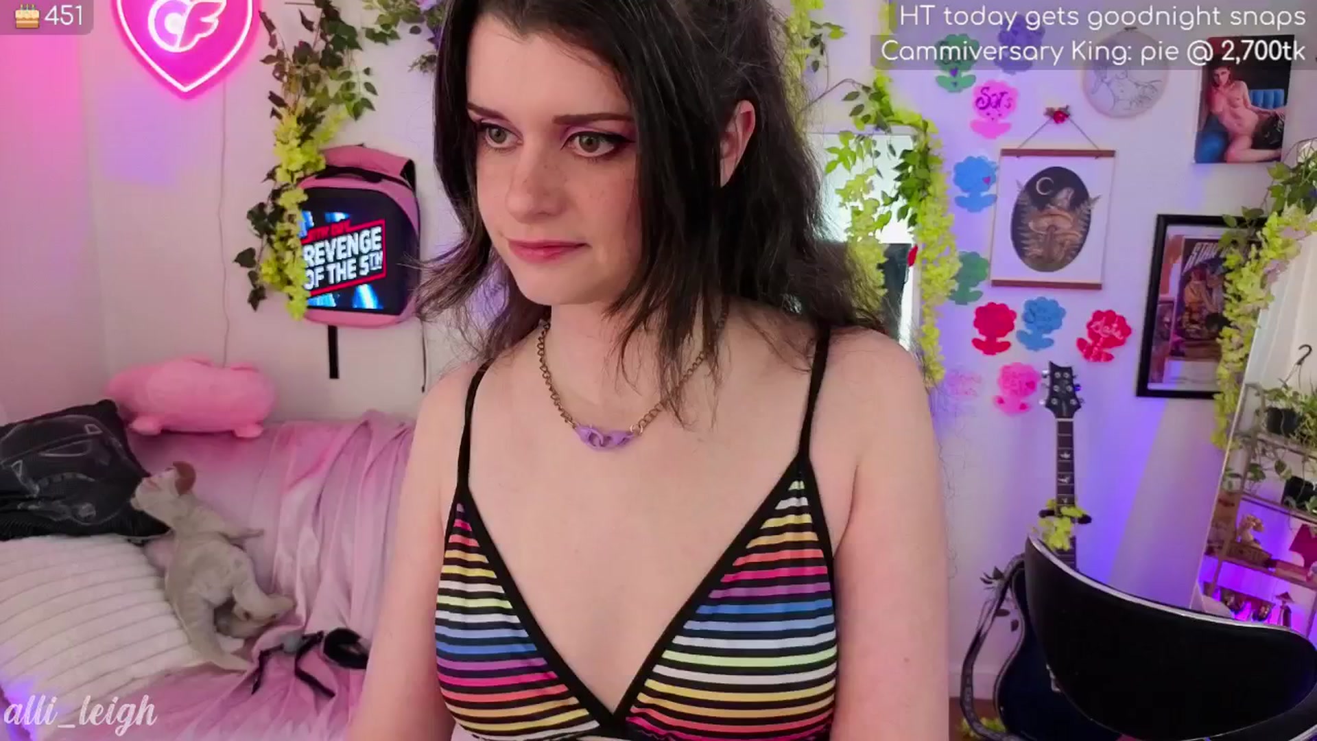 Gallery image thumbnail from alli_leigh's myfreecams stream on, 05/06/2025, 24:01 image 20 of 20