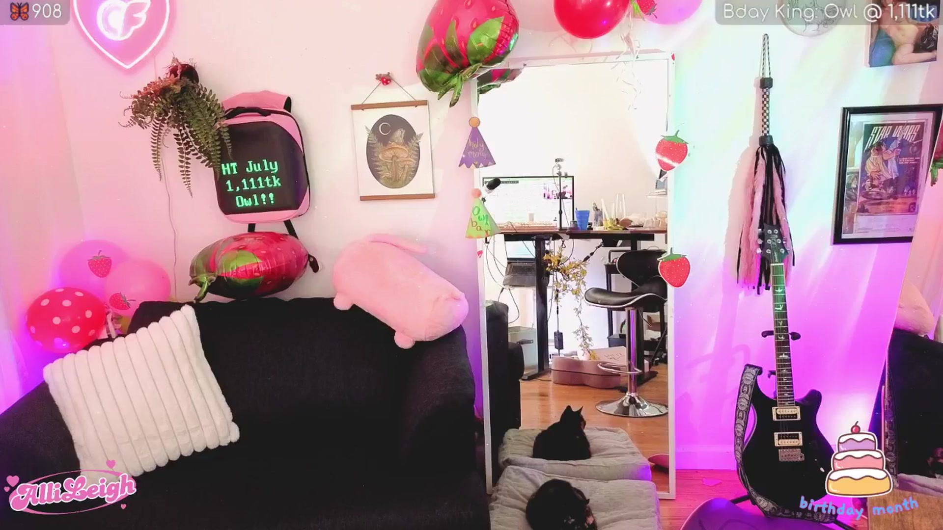 Gallery image thumbnail from alli_leigh's myfreecams stream on, 07/02/2025, 03:08 image 2 of 20