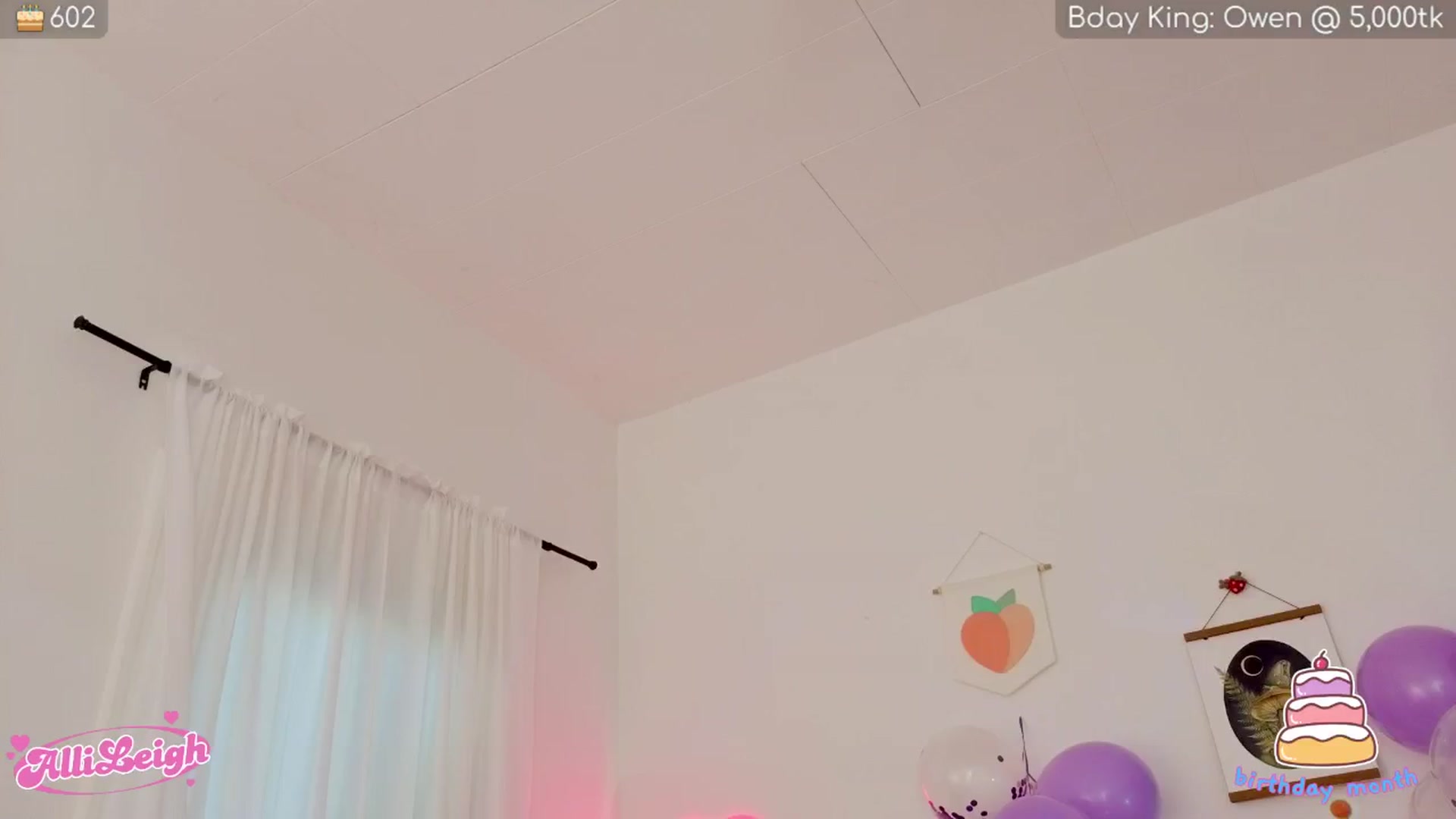 Gallery image thumbnail from alli_leigh's myfreecams stream on, 07/19/2025, 02:15 image 6 of 20